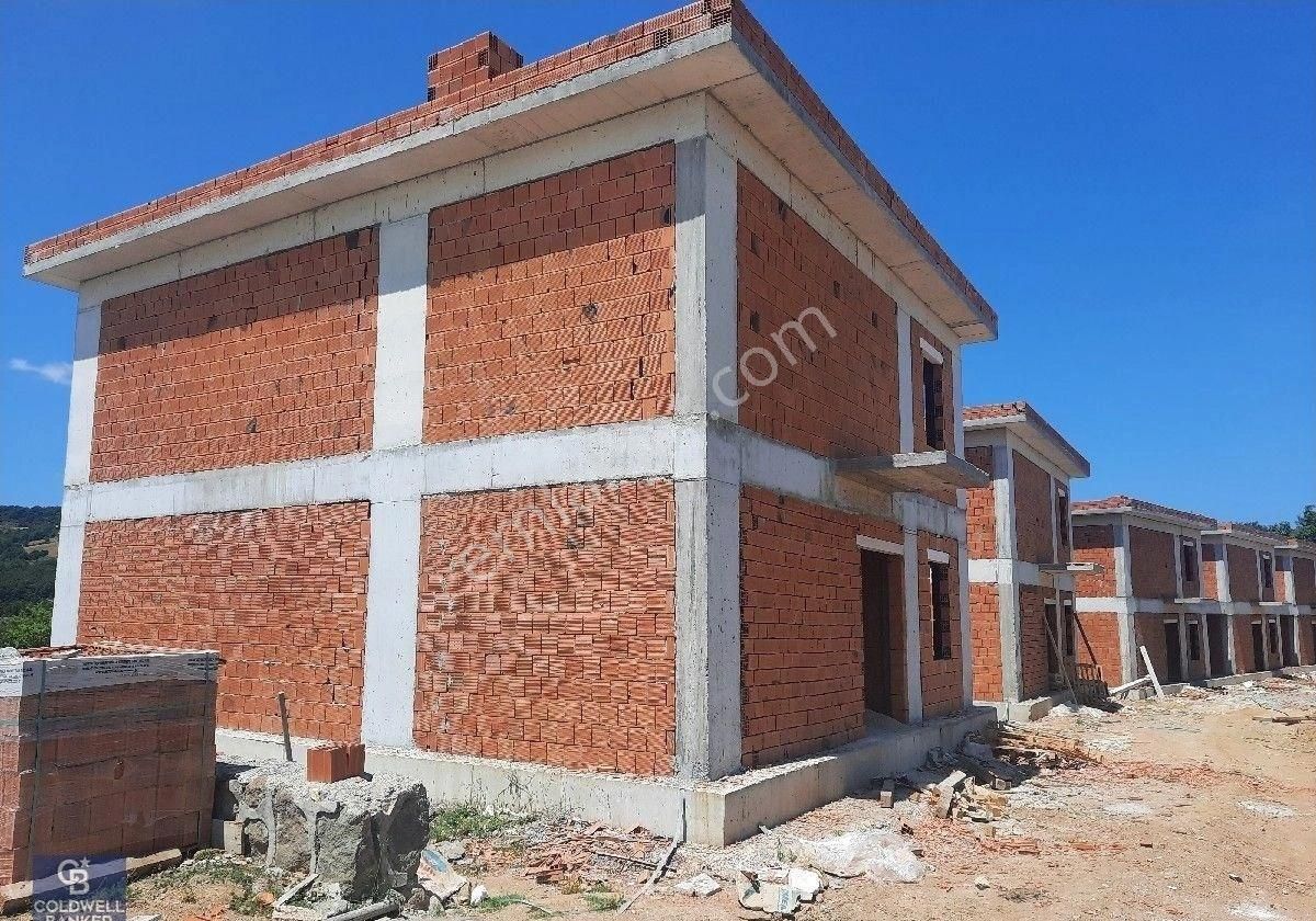 Izmit Site İci Satilik Villalar