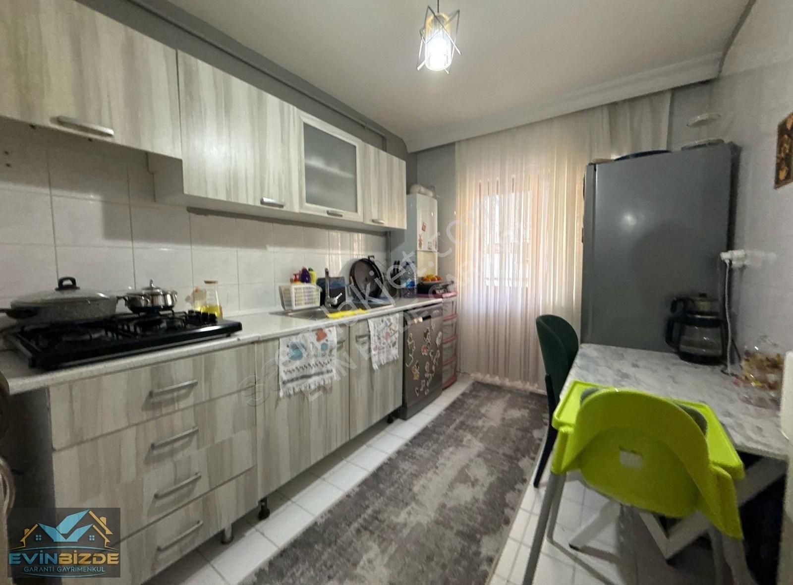 Keçiörende 3+1 Cadde Üstü Ankara Manzaralı Acil Satılık Daire