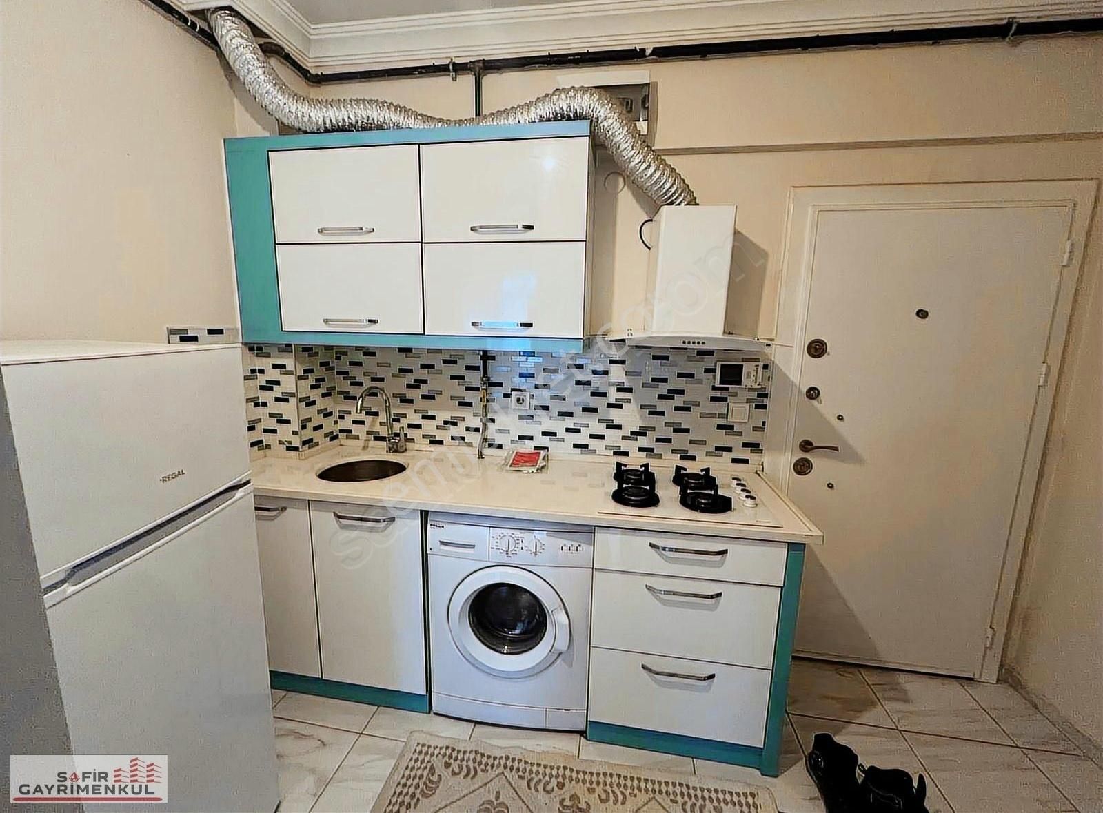 Böcüzade Parkında 2+1 Ara Katta Balkonlu Apart