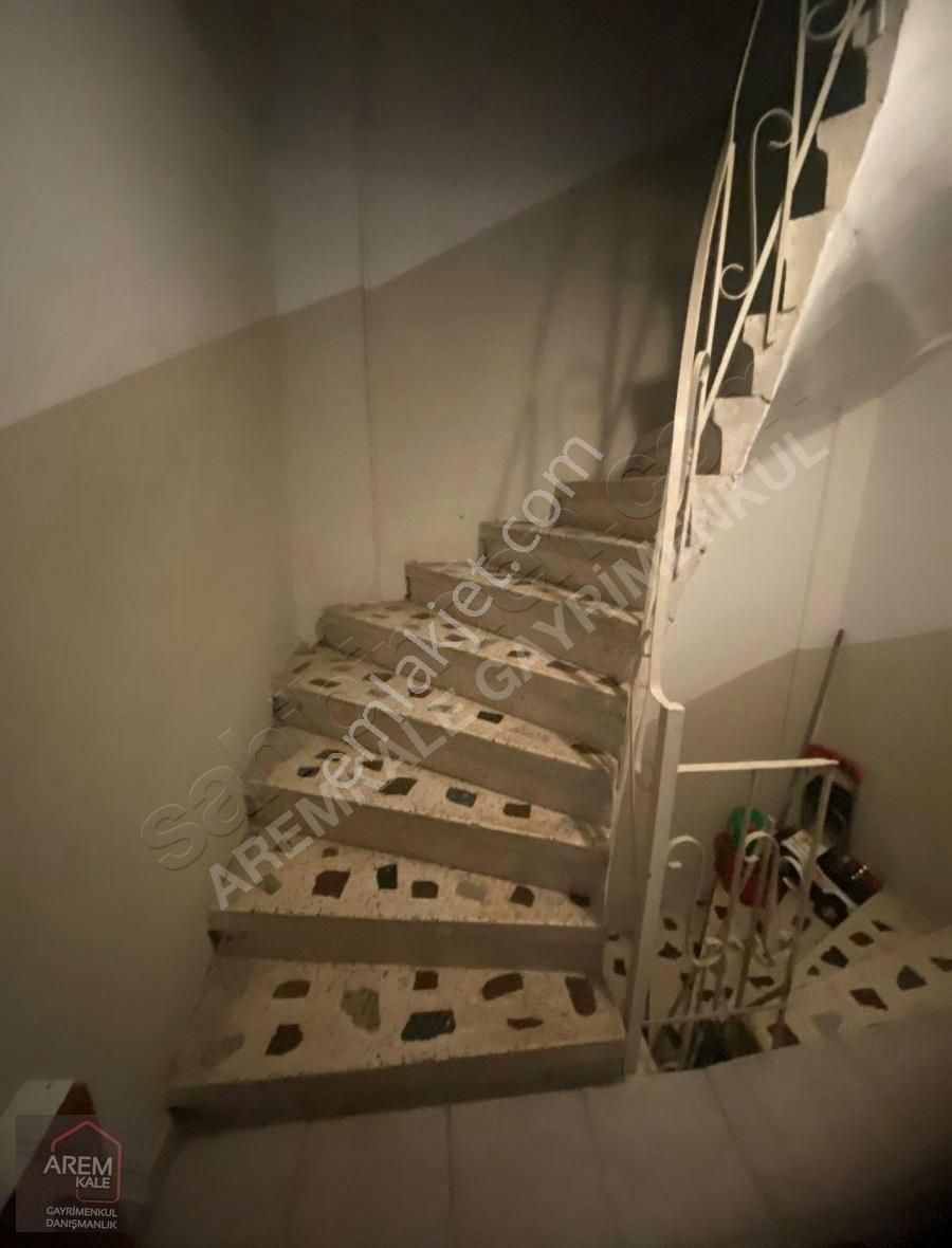 İstanbul Gaziosmanpasa Baglarbasinda Satılık 3+1 Daire - Görsel 32