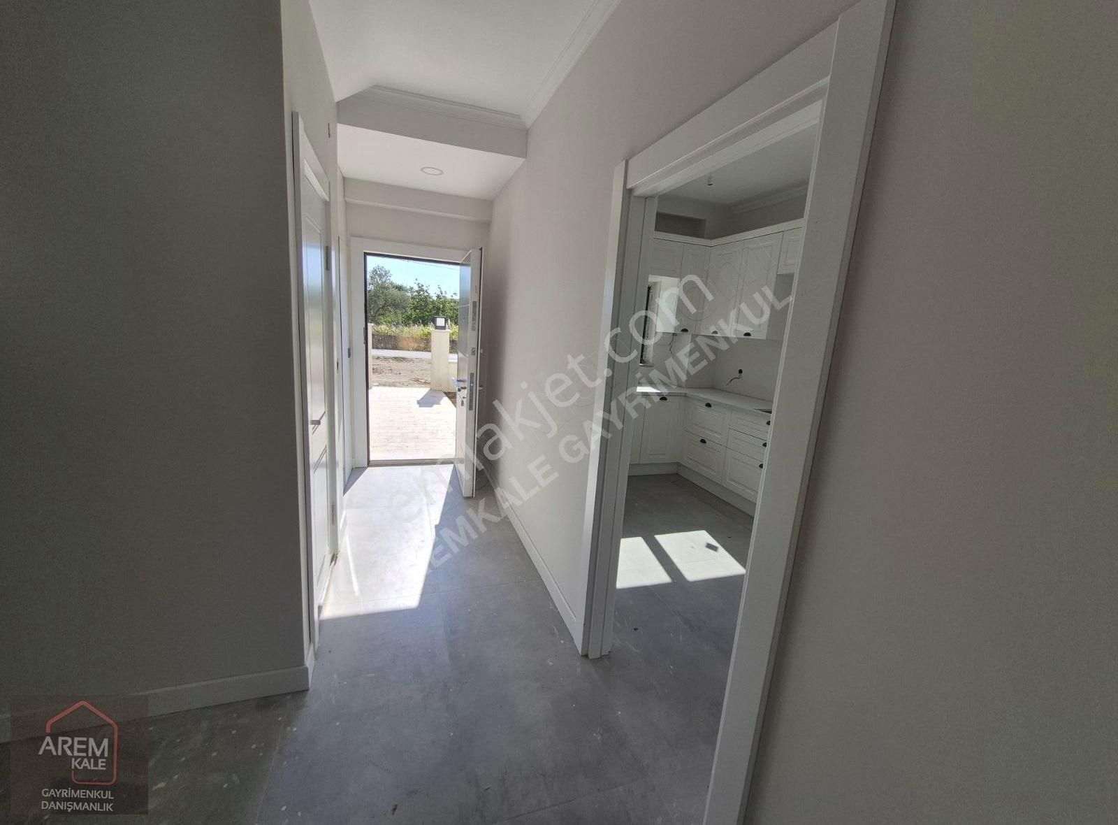 Çanakkale Guzelyali Da Müstakil Bahçeli Ve Havuzlu Satılık Vılla - Görsel 22