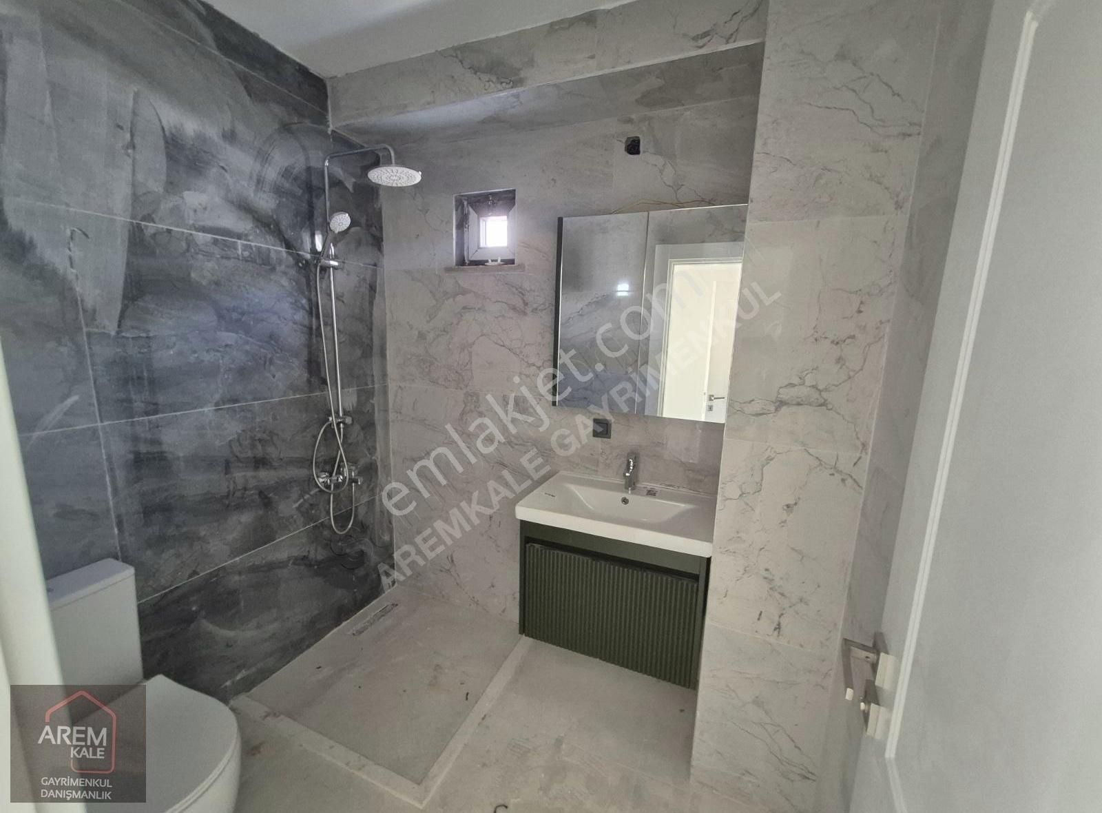 Çanakkale Guzelyali Da Müstakil Bahçeli Ve Havuzlu Satılık Vılla - Görsel 17