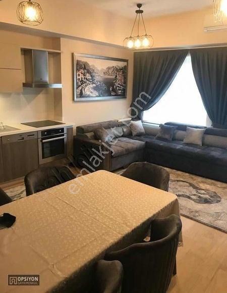 Venezia' Da 1+1 +teraslı Eşyalı Kiralık Daire /118m2