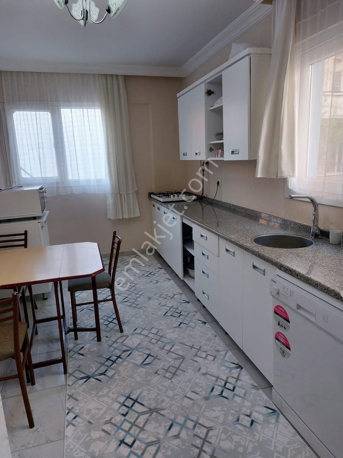 Bal Gayrimenkul-gazipaşa 3 Katlı Müstakil Ev - Görsel 3