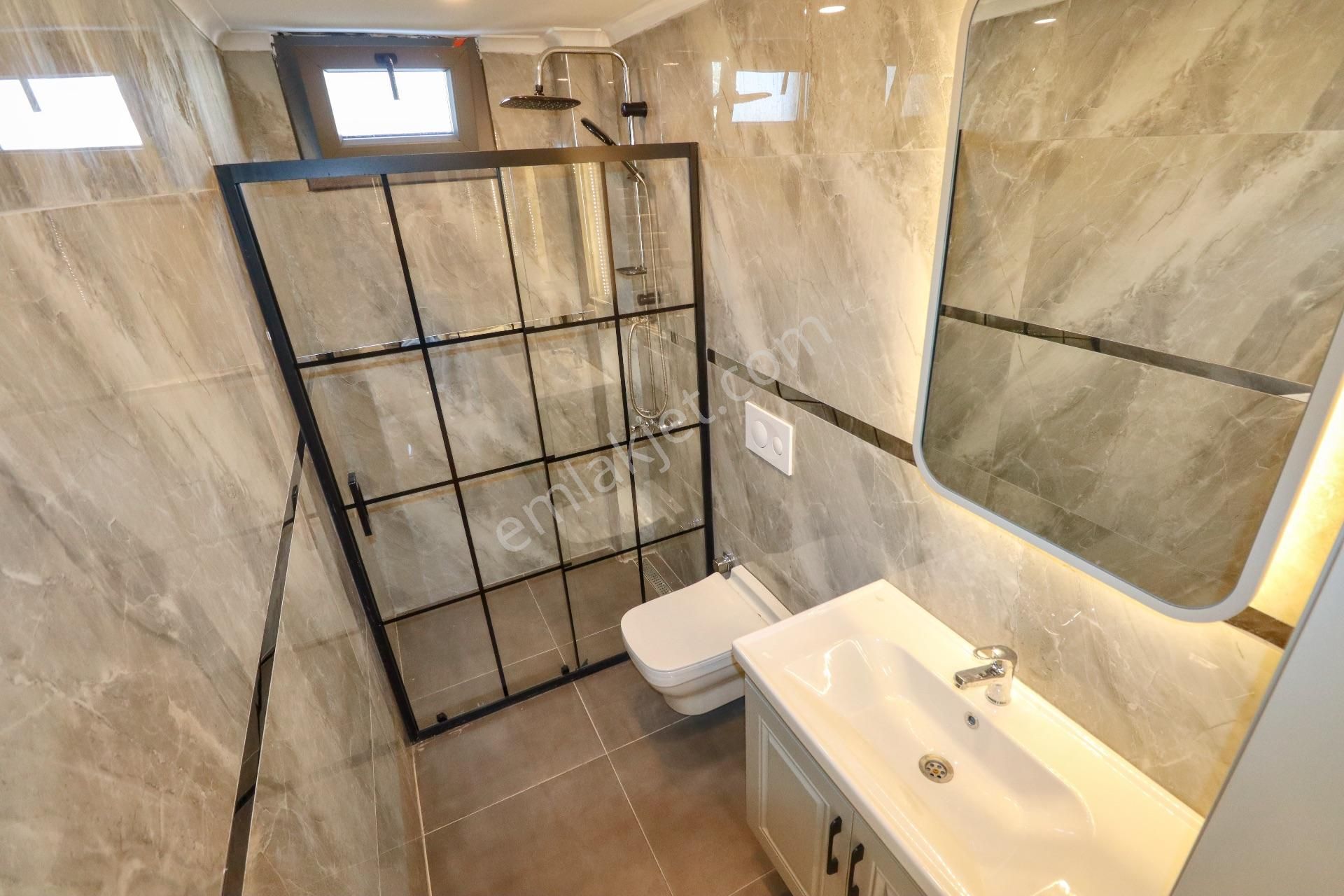 Altınoluk Sahil Tarafında Satılık Havuzlu Sitede 4+1 Müstakil Villa - Görsel 29