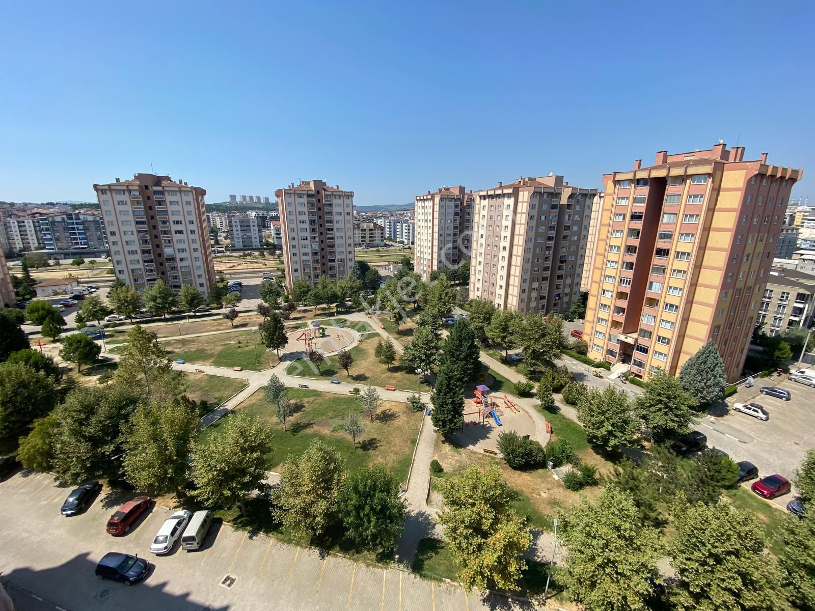 Osmangazi Yunuseli Toki'de Ara Kat Kiralık Daire