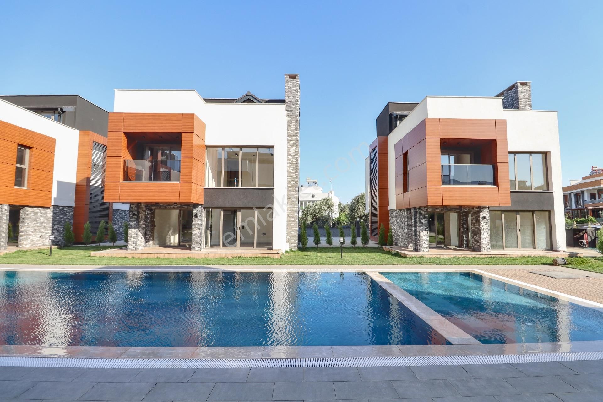 Güre Sahil Tarafında Satılık Havuzlu Sitede 4+1 Sıfır Villa - Görsel 7