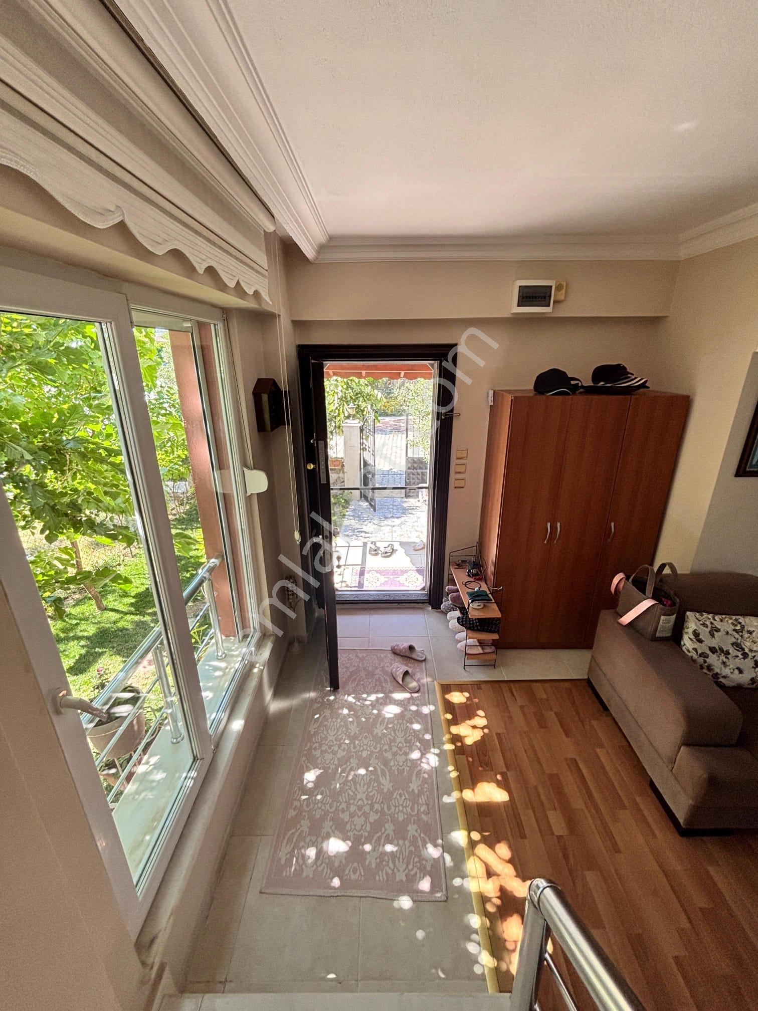 Şarköy De Işık Emlaktan Cumhuriyet Mah De 3+1 160 M2 Mustakil Dubleks - Görsel 3