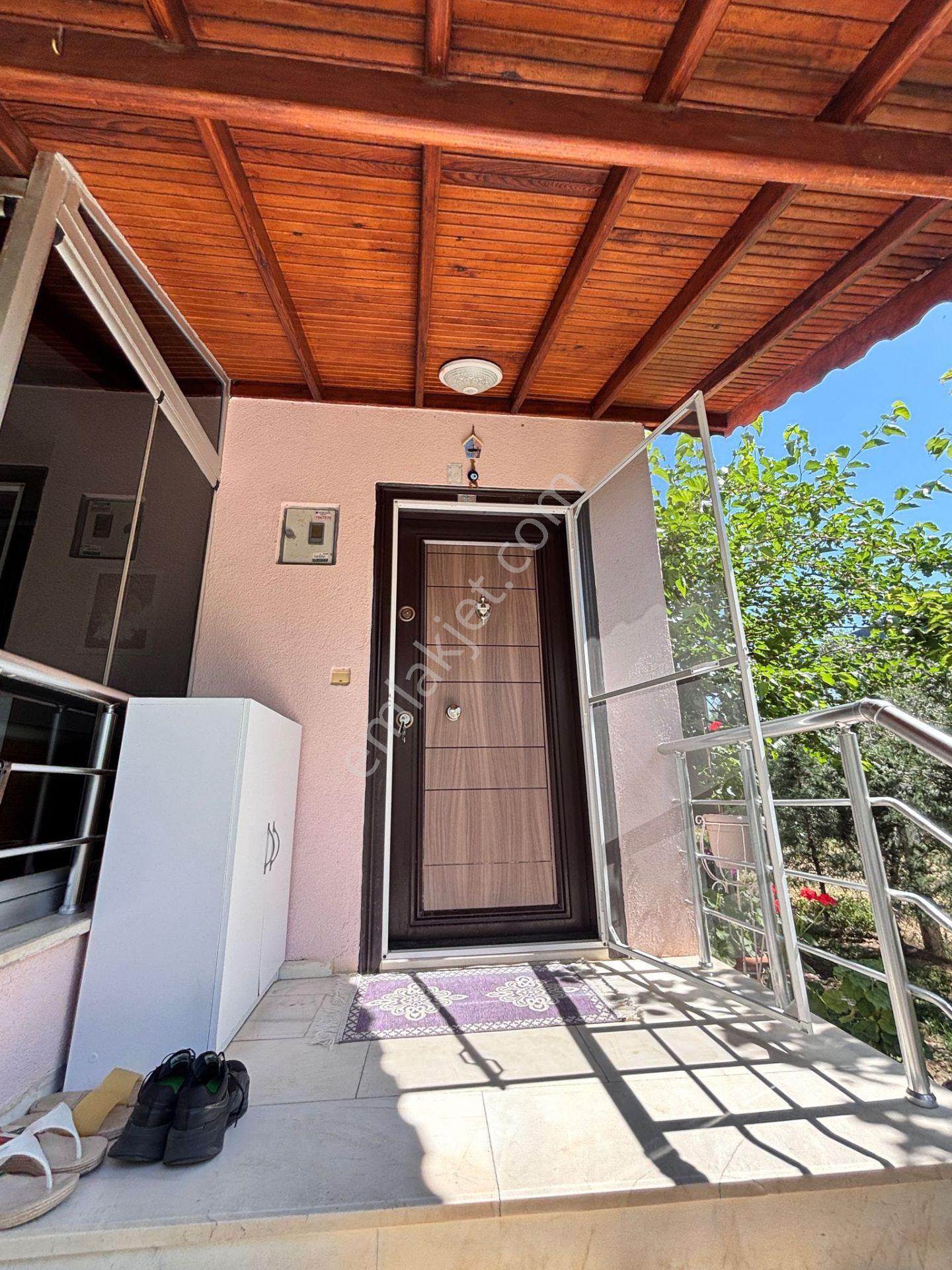 Şarköy De Işık Emlaktan Cumhuriyet Mah De 3+1 160 M2 Mustakil Dubleks - Görsel 30