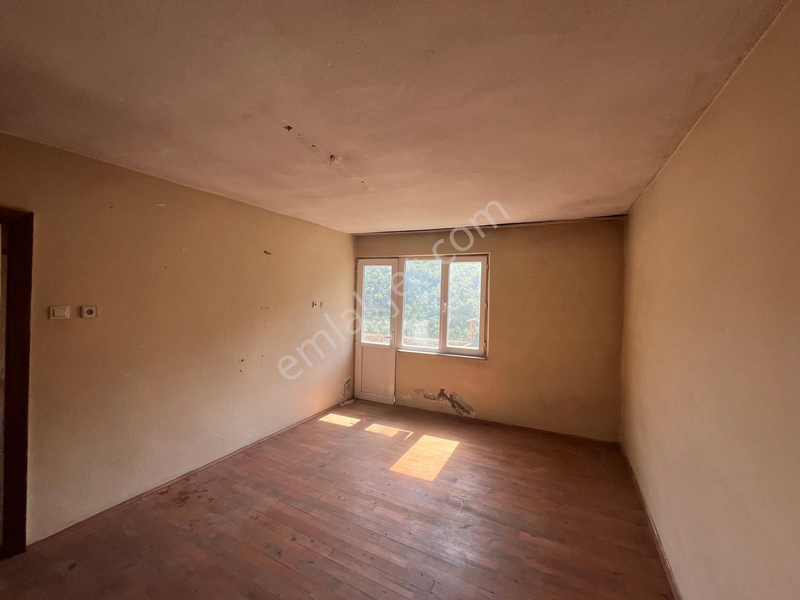 Trabzon Maçka'da Satılık Komple Bina - Görsel 16