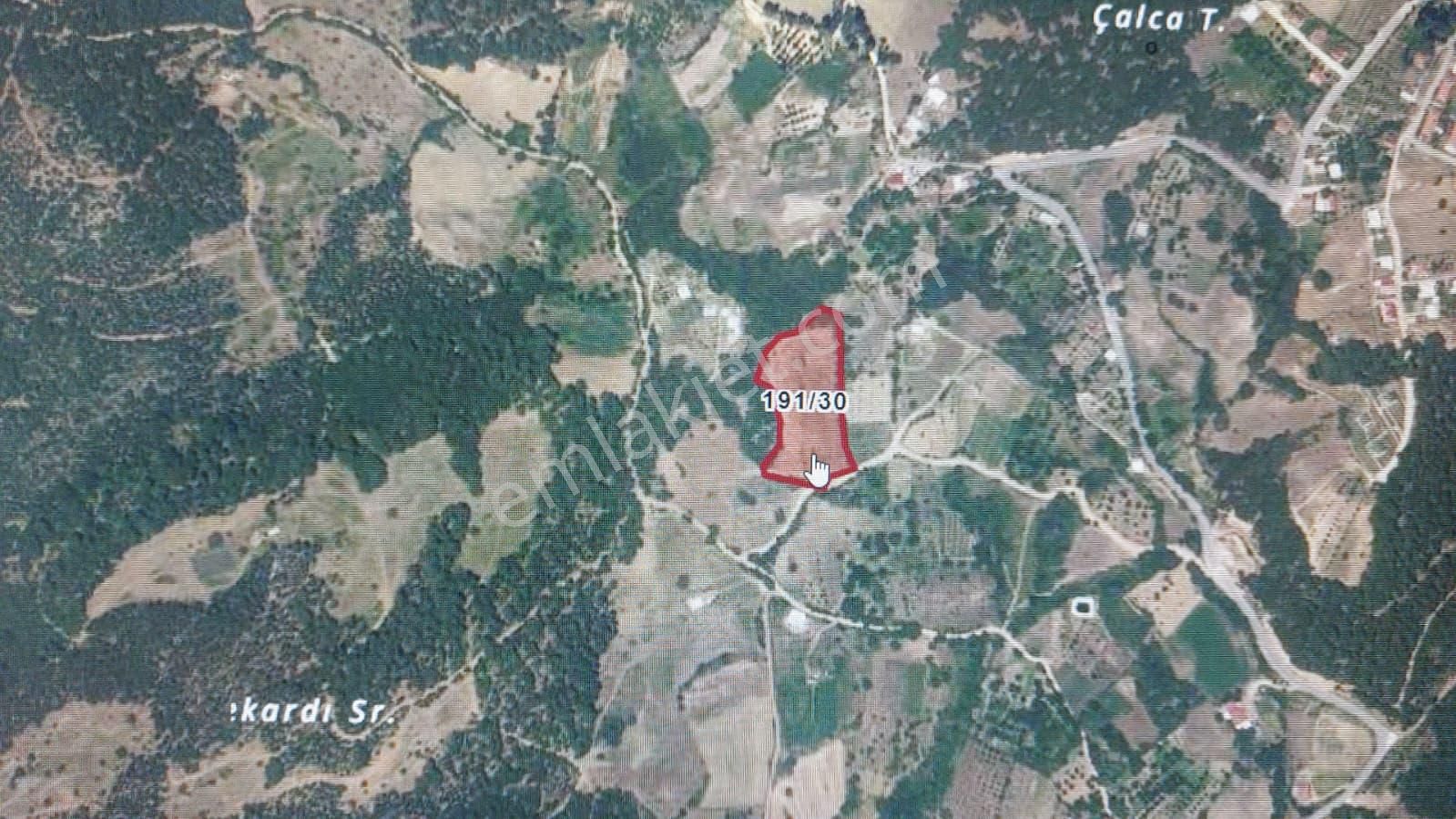 Bursa Kılıç Tan Osmangazi Bağlı Köyde Satılık 9071m2 Tarla Parselli
