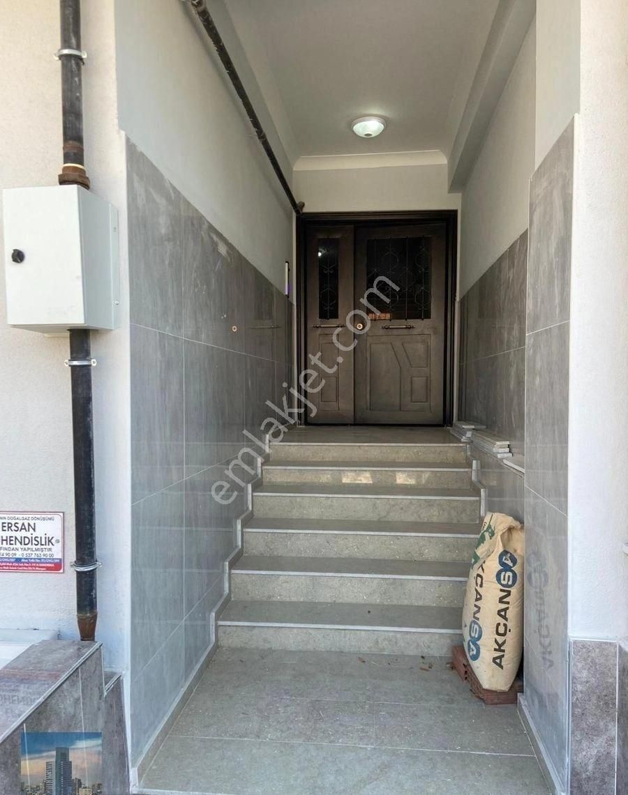 S1051 Ayhan Gezer Emlak'ta 600 Evler Mh 4+1 Sıfır Dubleks Daire