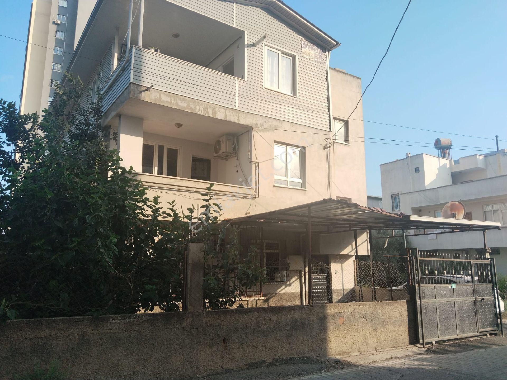Sarıçam Kaymakamlık Ç. 3 Katlı Doğalgazlı Müstakil Ev