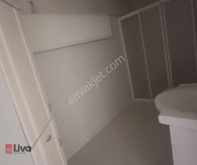 Liva'dan Altıeylül Çiğdem Sokakta Asansörlü 2+1 85m2 - Görsel 19