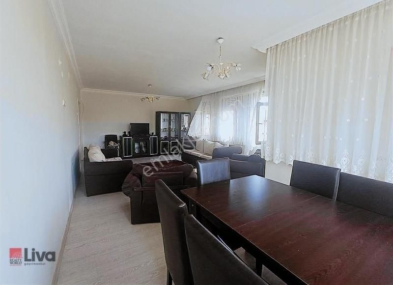 Liva'dan Altıeylül Çiğdem Sokakta Asansörlü 2+1 85m2 - Görsel 21