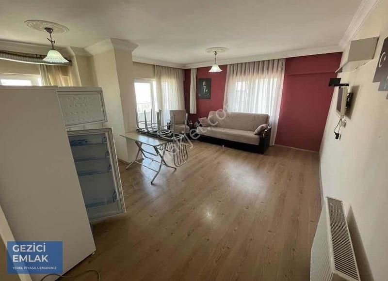 Gezici Emlak'tan Çok Geniş Eşyalı 1+1 Satılık Stüdyo Daire