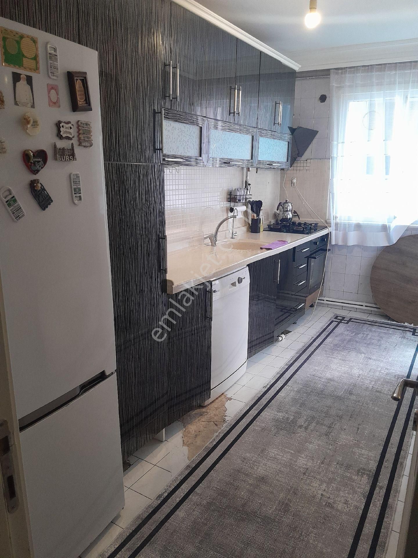 Yenibosna Zafer Mah Satılık 2+1 Daire
