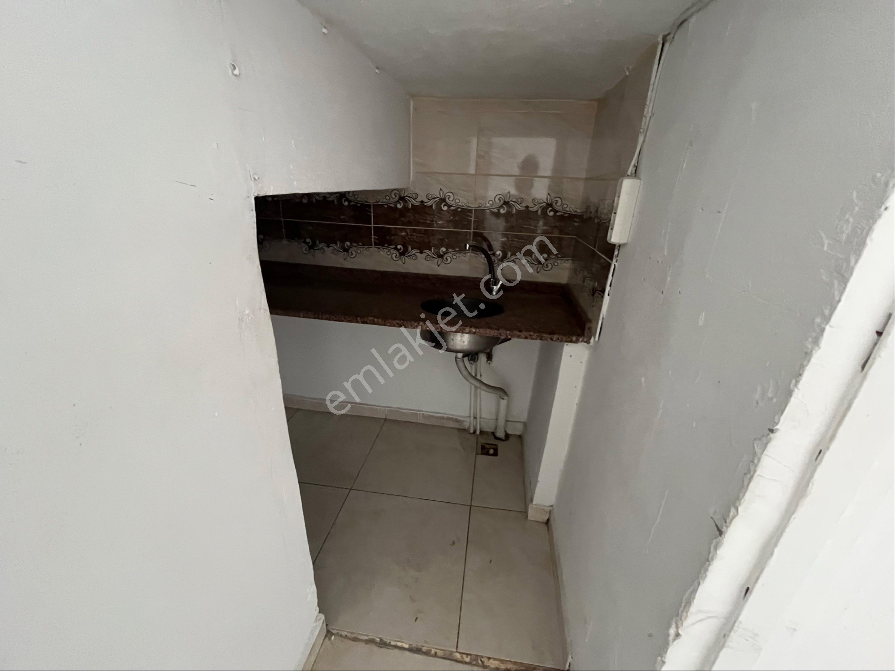 Sultanbeyli Mimarsinan Mh 110*110 Kiralık Dükkan - Görsel 6