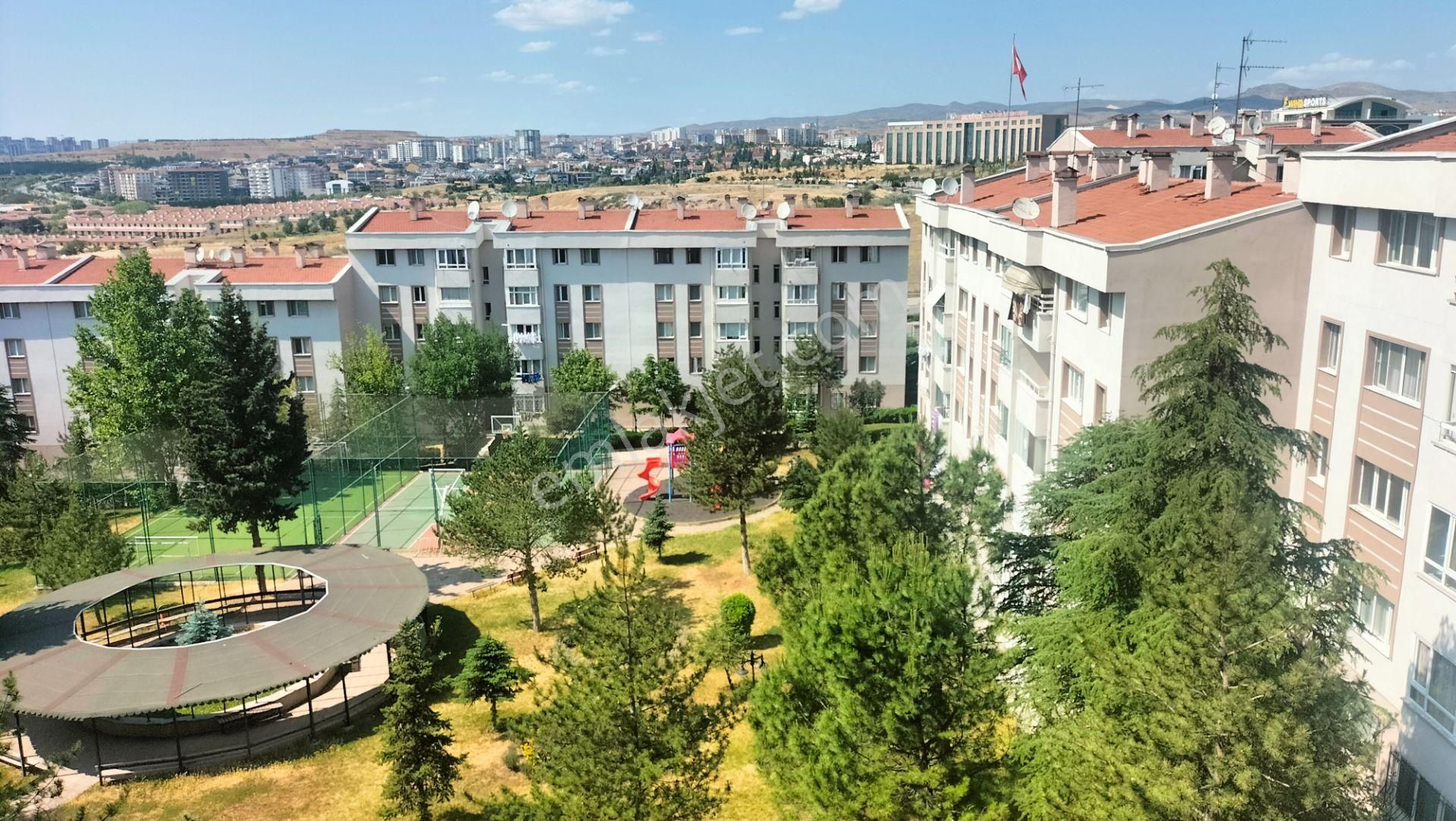 Batıkent Batısitesi Mahallesi Klimalı 3+1 Satılık Daire