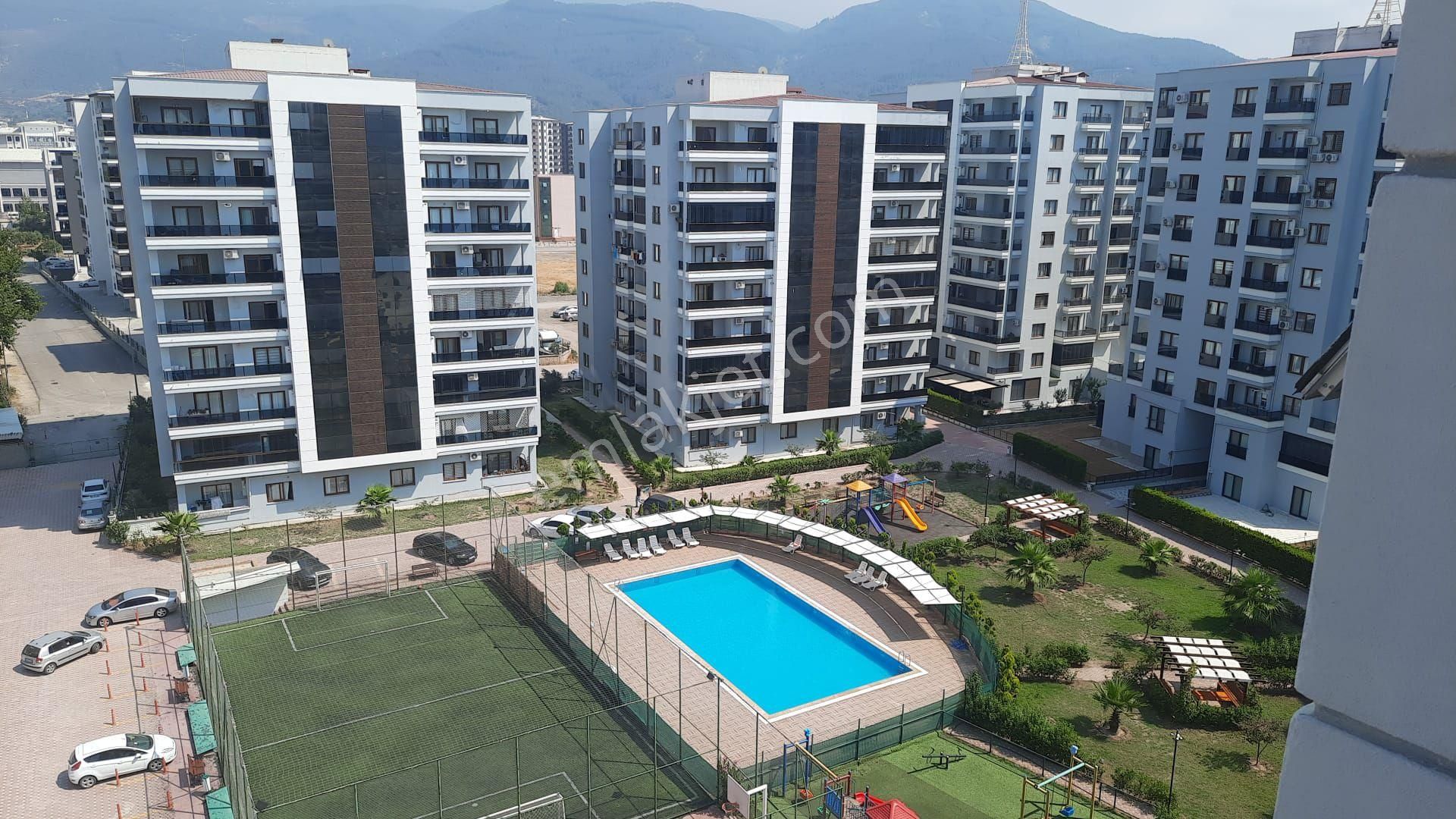Fakıuşağı Mah. Liseler Kampüsü Civarı 3+1 Geniş Oturumlu Satılık,kiralık Daire