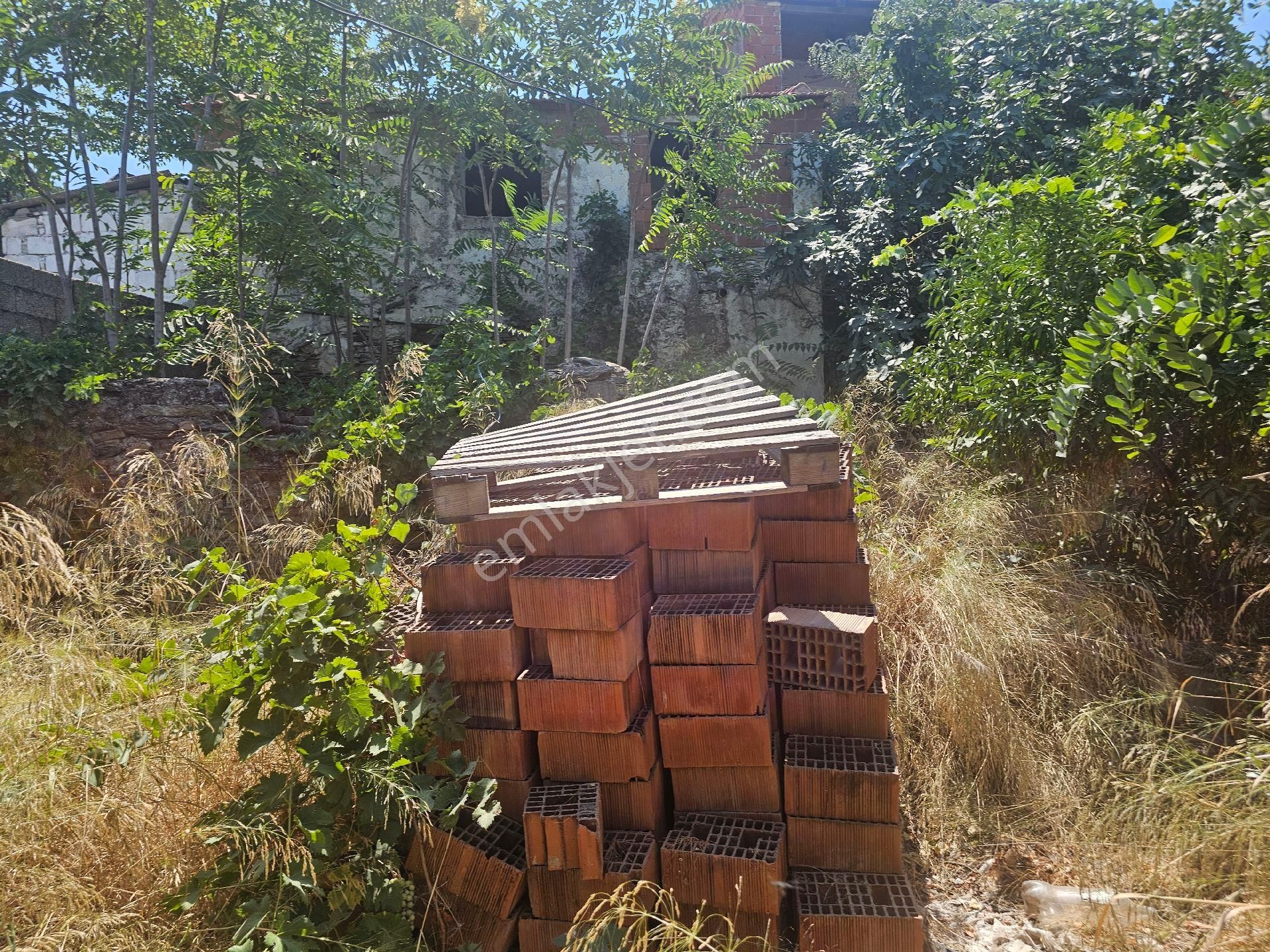 Söke Emlak Ofisisınden Bağarasında Satılık Mustakıl Ev - Görsel 15