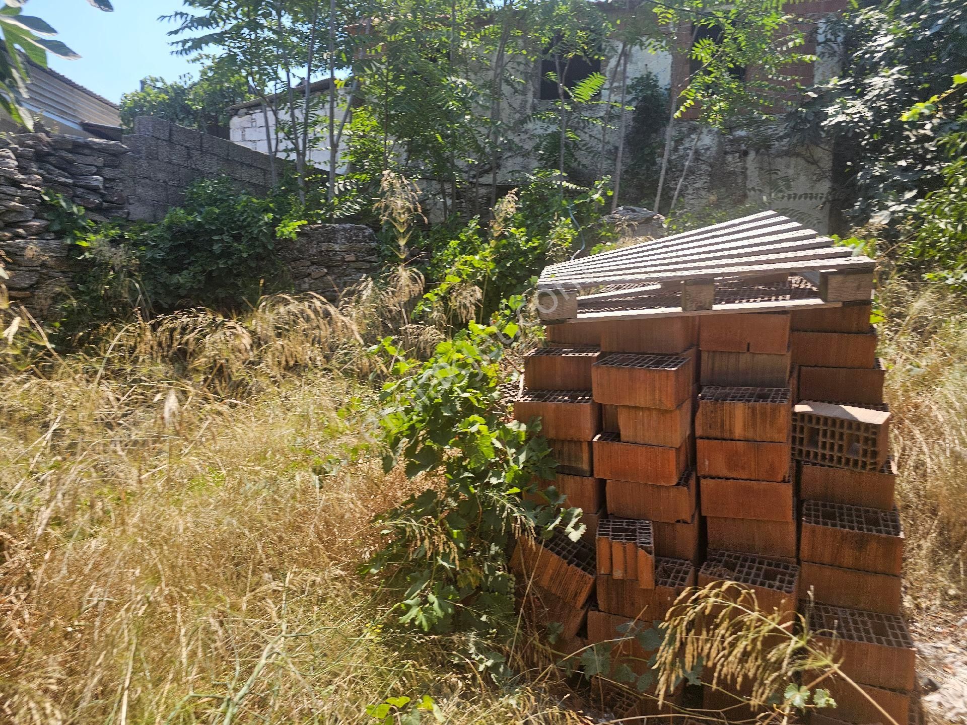 Söke Emlak Ofisisınden Bağarasında Satılık Mustakıl Ev - Görsel 19