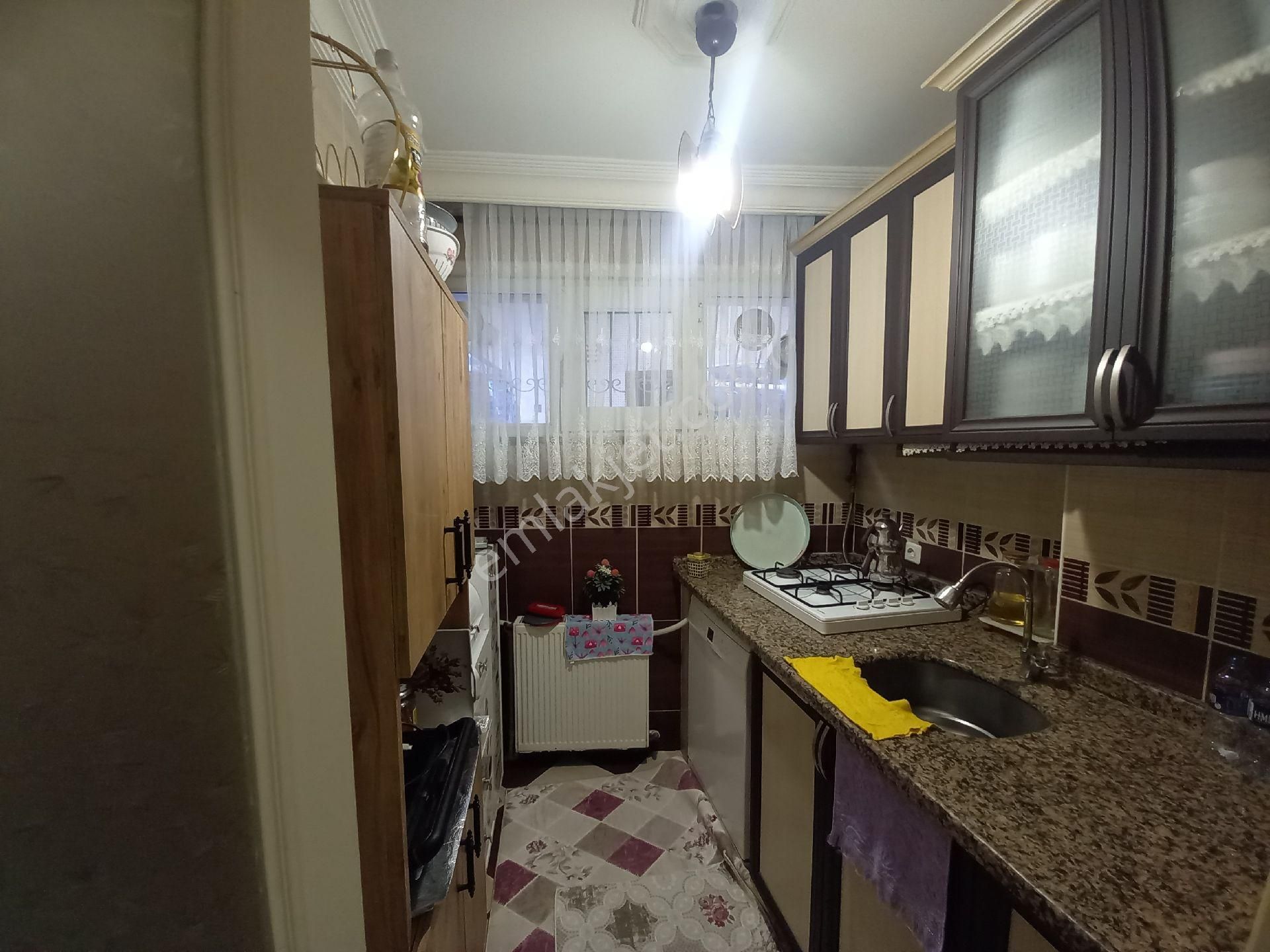 Bahçelievler Yenibosna Zafer Mah Satılık Bahçe Katı Daire 2+1 - Görsel 22