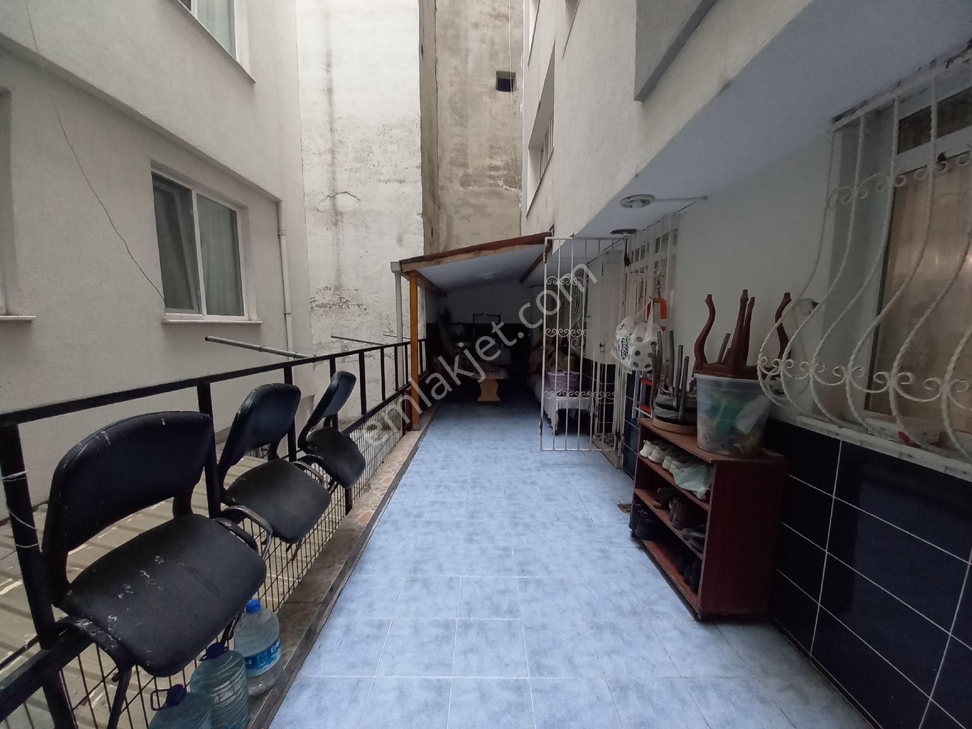 Bahçelievler Yenibosna Zafer Mah Satılık Bahçe Katı Daire 2+1 - Görsel 14