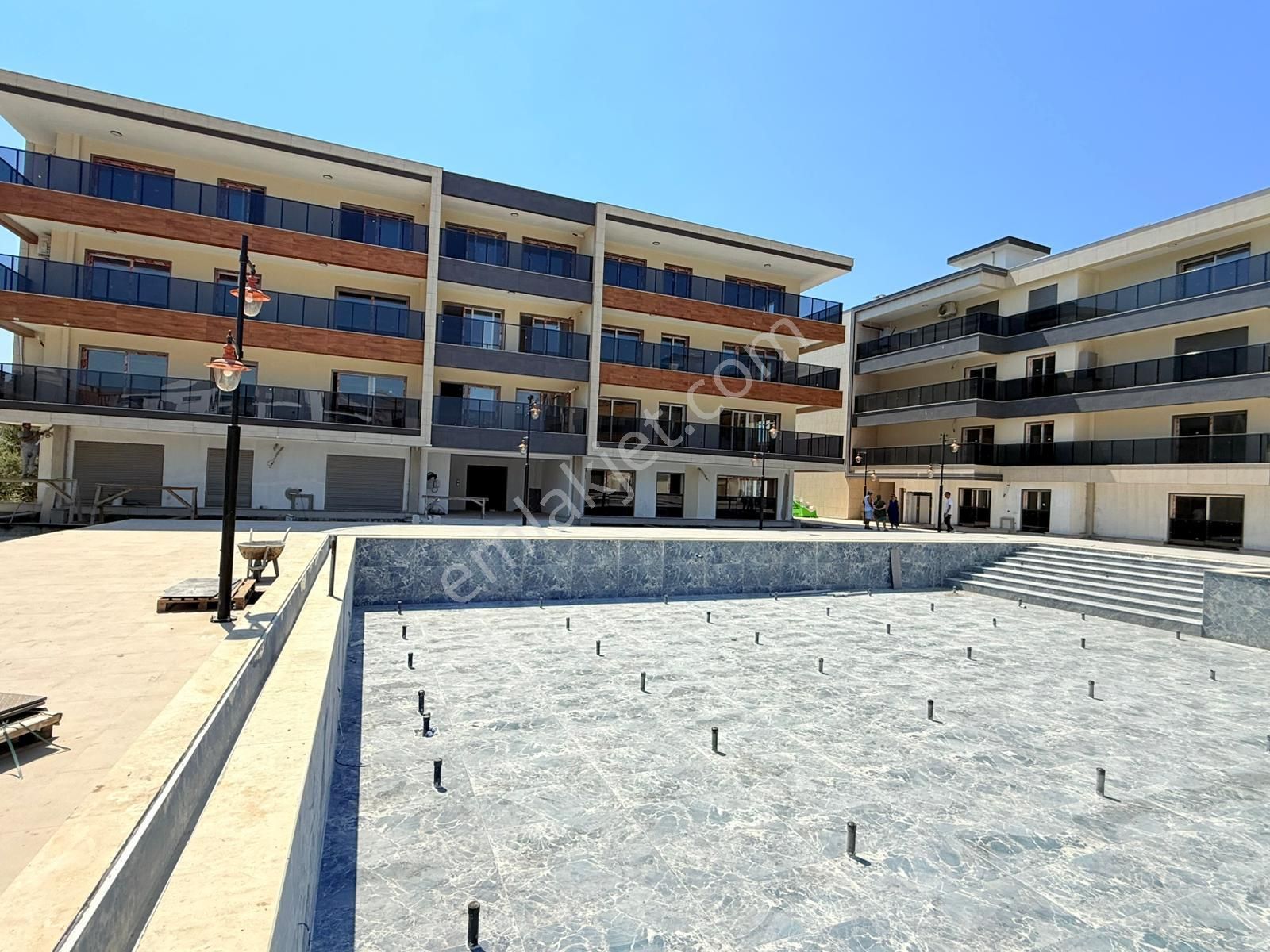 Merkezi Konumlu-manzara-güvenlık-havuz-otopark-bahçe-sosyal Alan-lüx Fırsat Daireler - Görsel 4