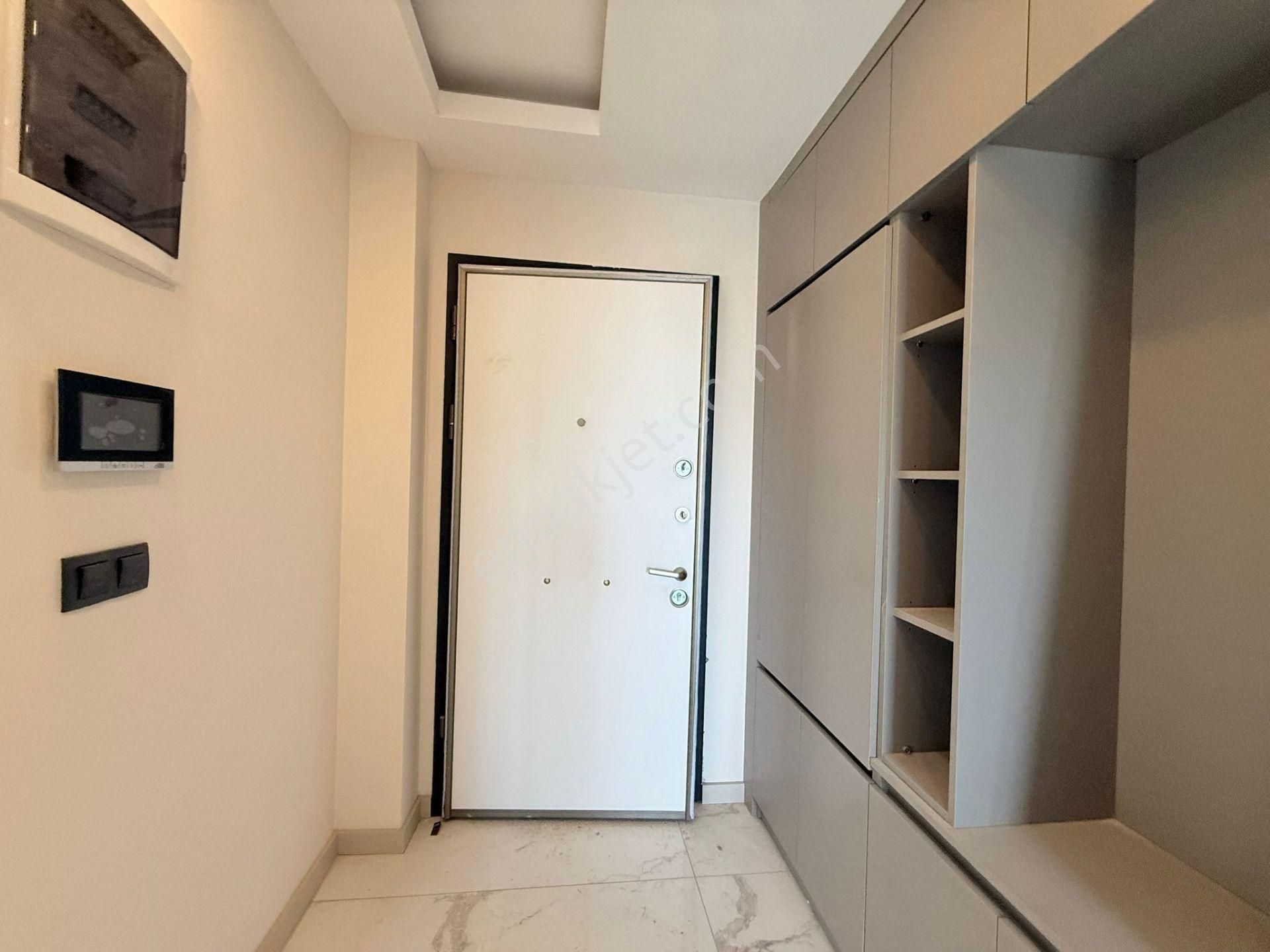 Merkezi Konumlu-manzara-güvenlık-havuz-otopark-bahçe-sosyal Alan-lüx Fırsat Daireler - Görsel 27