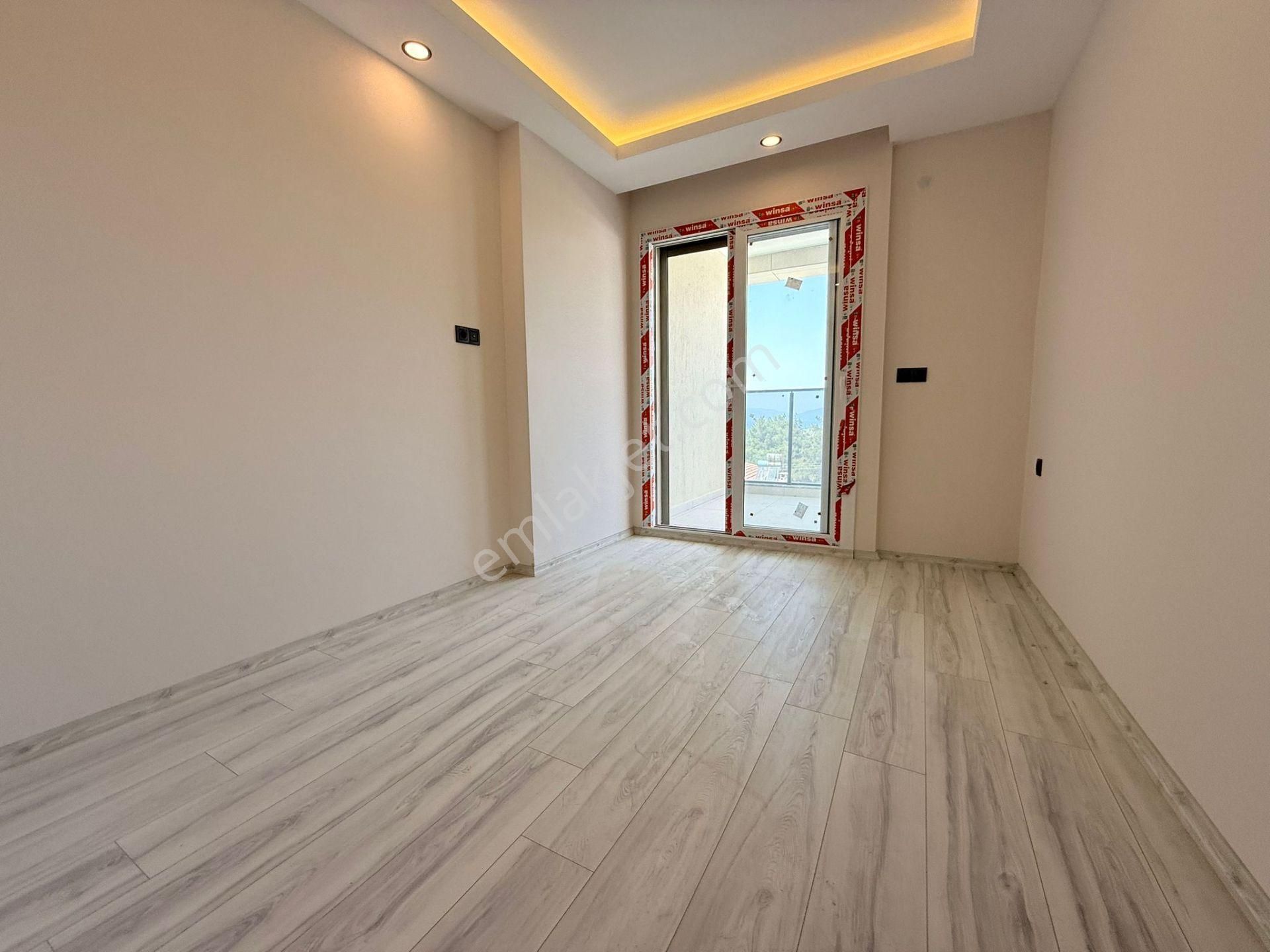 Merkezi Konumlu-manzara-güvenlık-havuz-otopark-bahçe-sosyal Alan-lüx Fırsat Daireler - Görsel 20