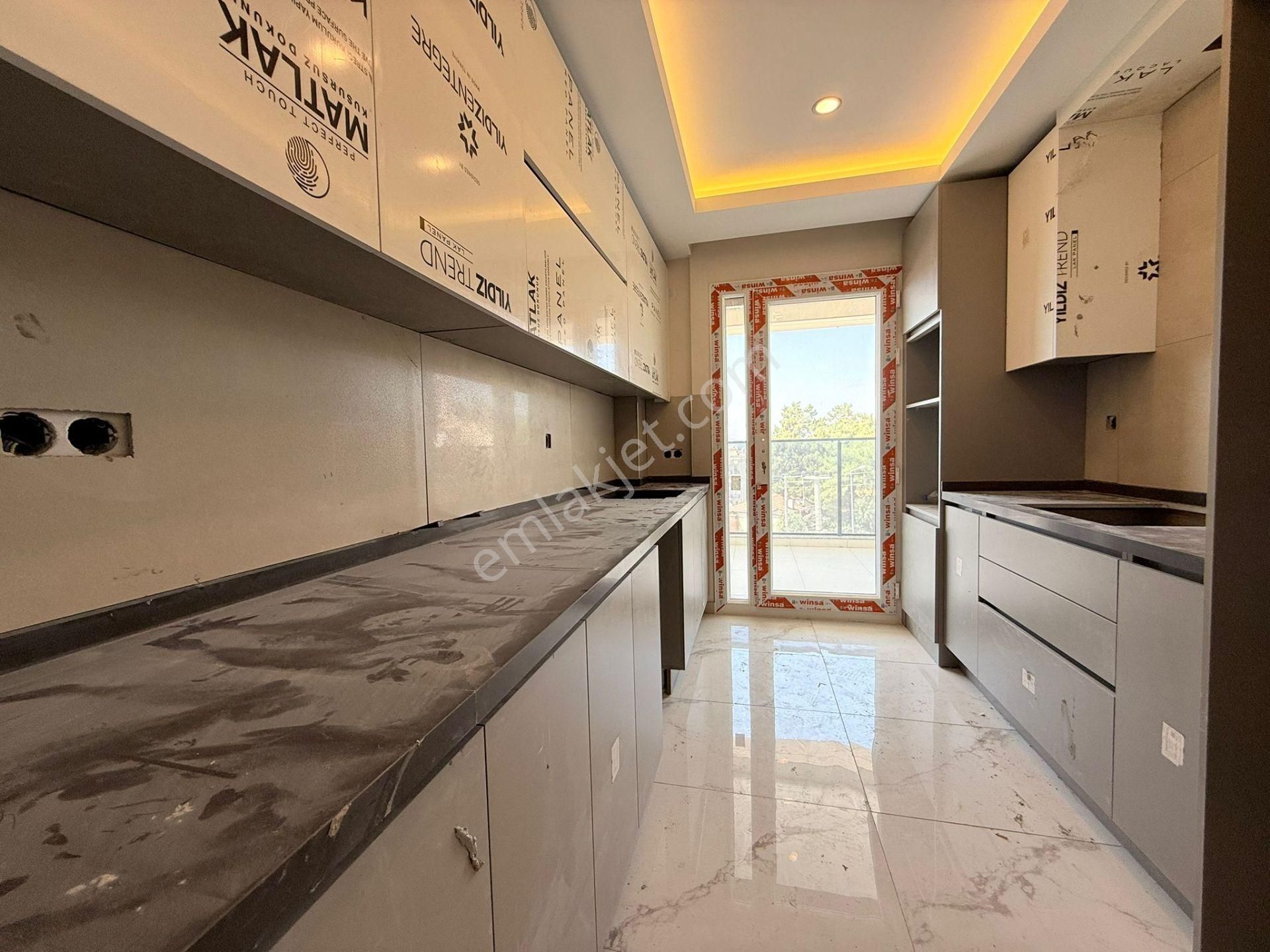 Merkezi Konumlu-manzara-güvenlık-havuz-otopark-bahçe-sosyal Alan-lüx Fırsat Daireler - Görsel 29