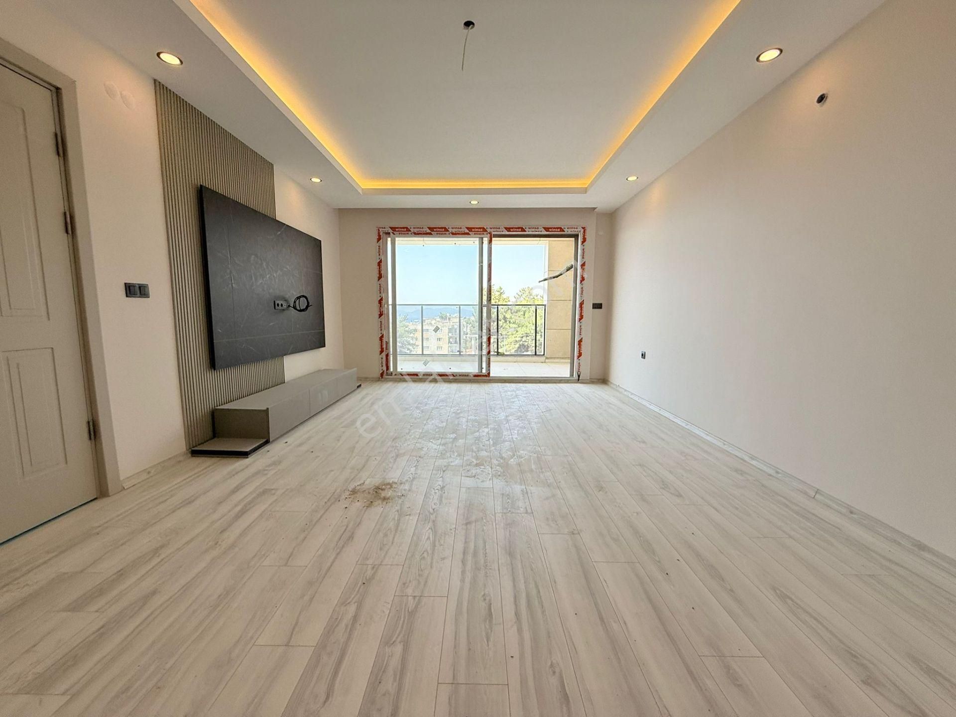 Merkezi Konumlu-manzara-güvenlık-havuz-otopark-bahçe-sosyal Alan-lüx Fırsat Daireler - Görsel 12