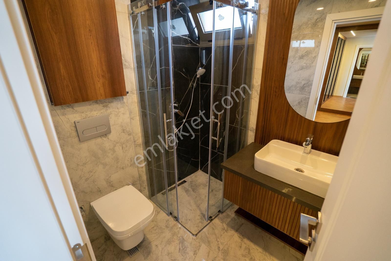 Guvenlık-özel Havuz-bahçe-otopark-merkezi-asansor-sauna-hamam--lüx-akıllı Ev -tamamı Müstakıl - Görsel 28