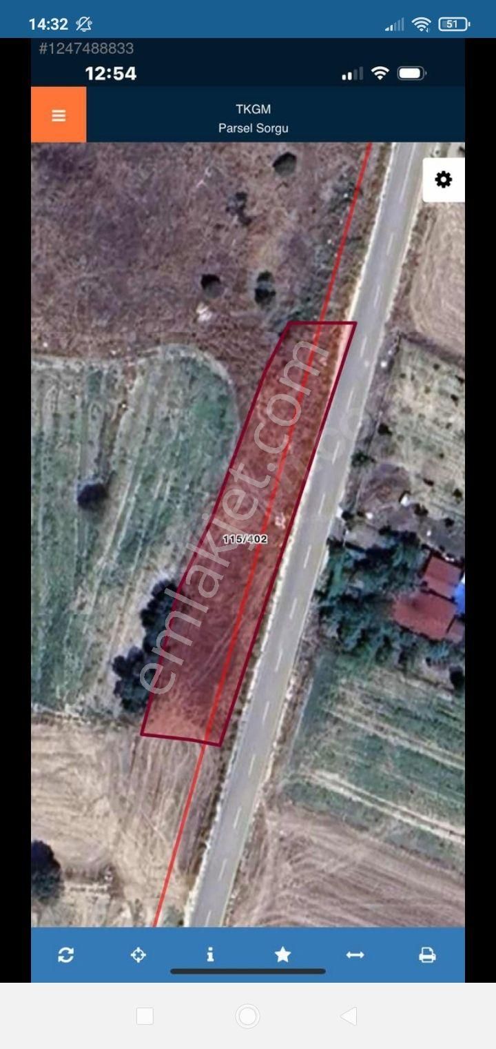 Bilecik Gölpazarı Hüyük Köyü Arsa