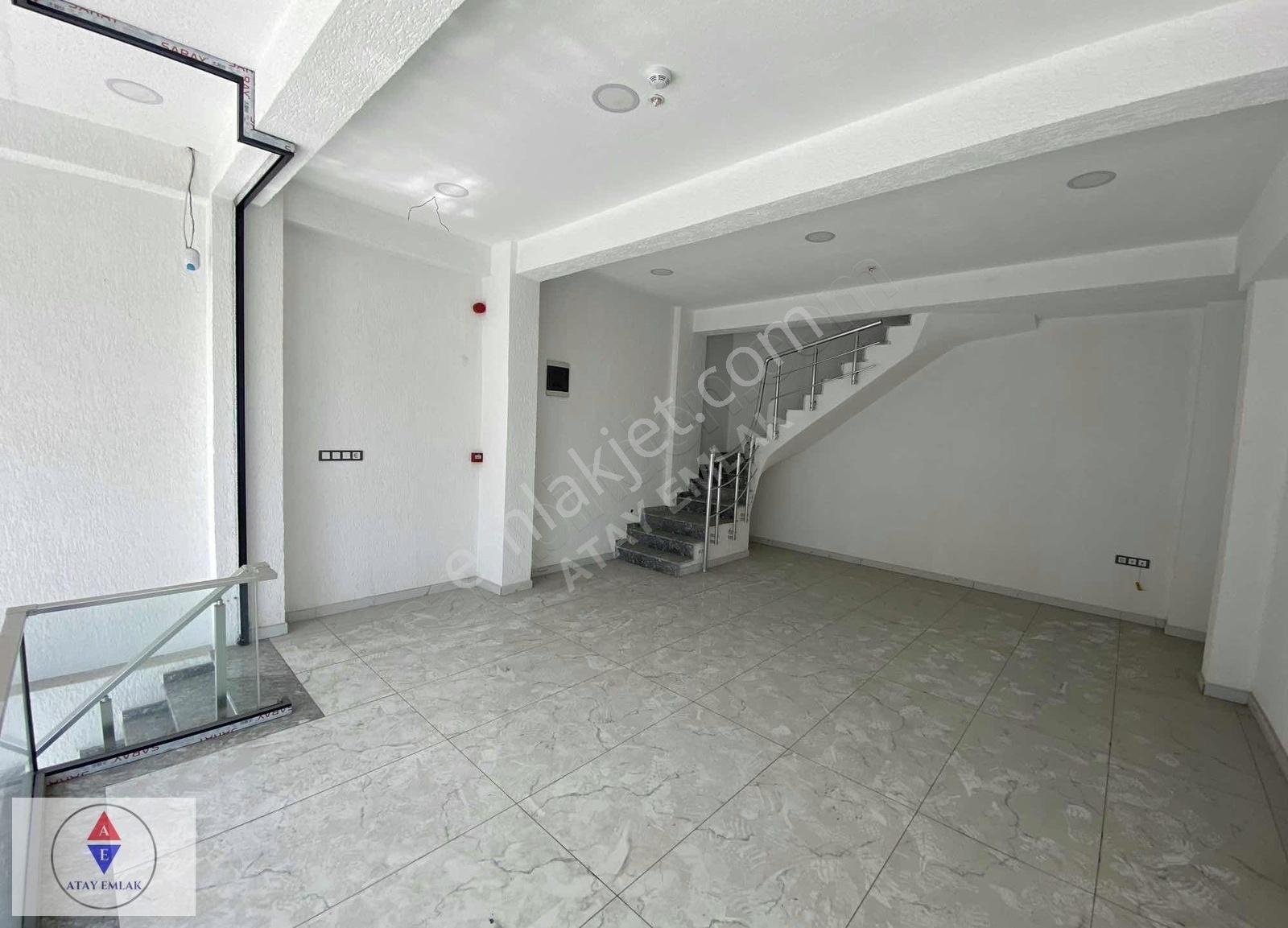 Seyitnizam Balıklı Yolda 4katlı230m2 Sıfır Kiralık Dükkan&mağaza