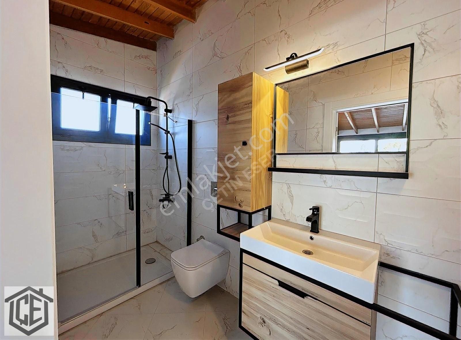 Özdere'de Park Ve Orman Manzaralı Teraslı Lüks Villa - Görsel 11