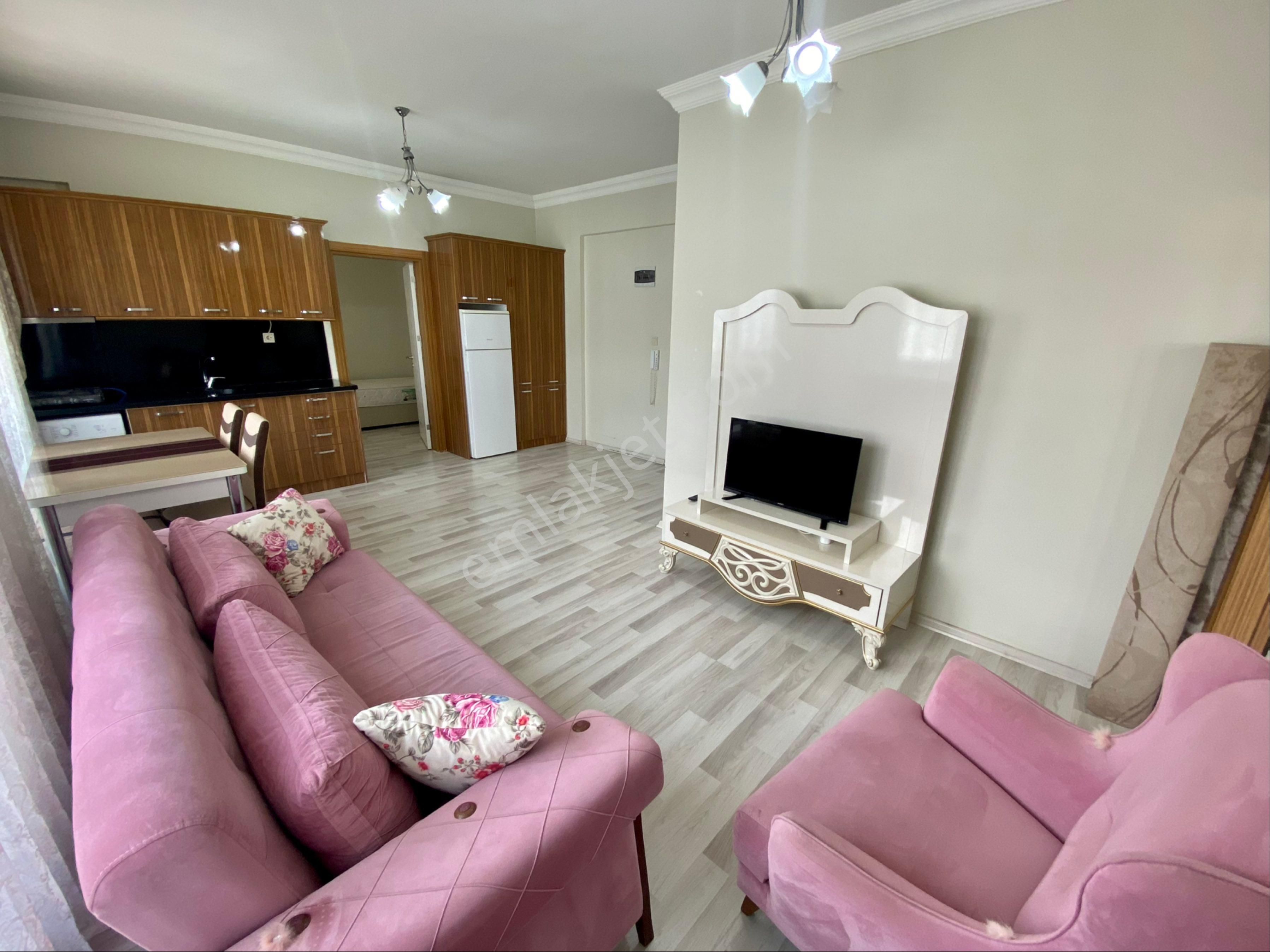 Elite’ten 23 Nisanda Memur Binası Lüks Eşyalı Klimalı Balkonlu 2+1 Kiralık Daire