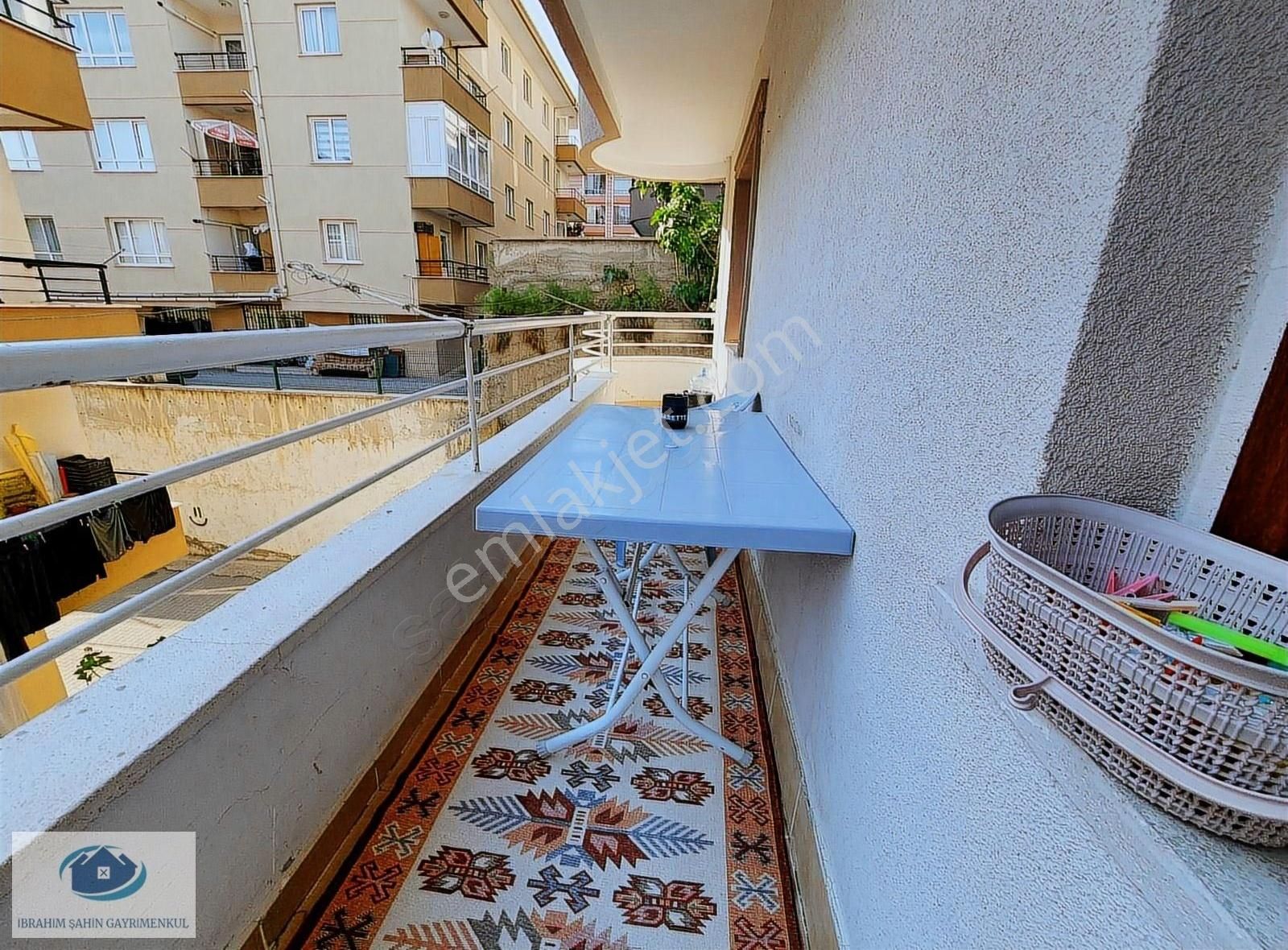 Etimesgut Piyade Mah Satılık 3+1 Ara Kat Daire