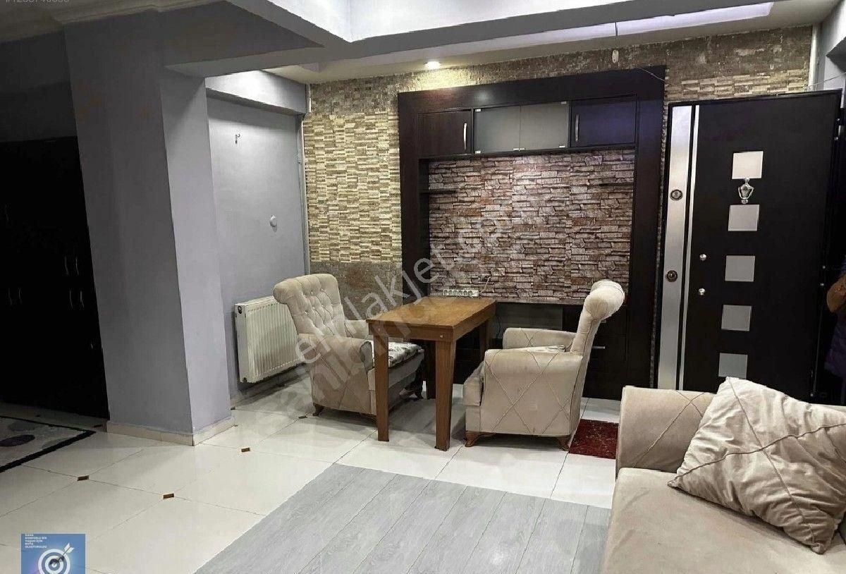 Sezgin Aslan'dan Çiftlik Mah 1+1 Eşyalı Kiralık