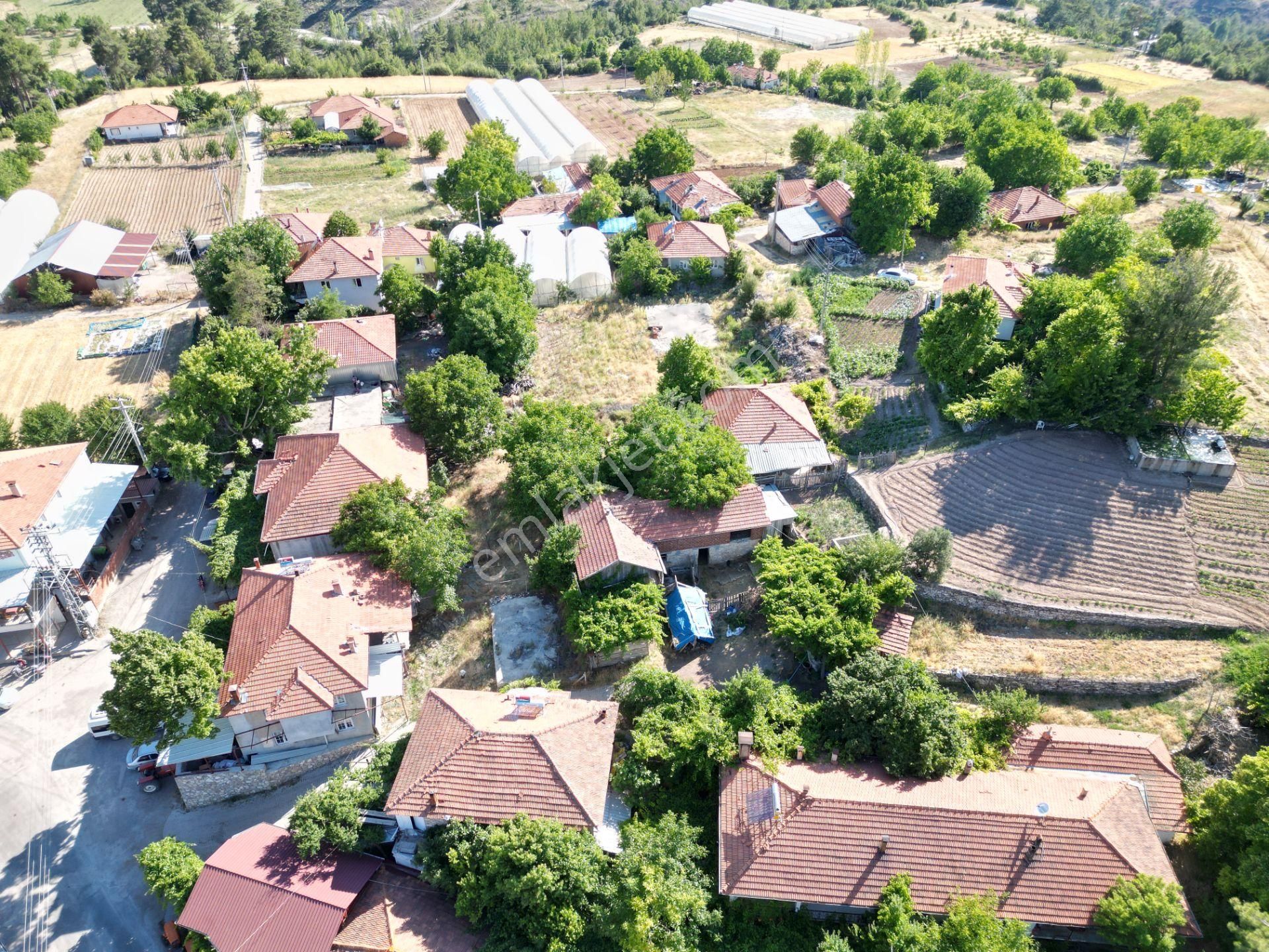 🦋 Çameli Kolak'da 397 M² Kargir Ev Ve Bahçemiz Satılıktır.🦋 - Görsel 13