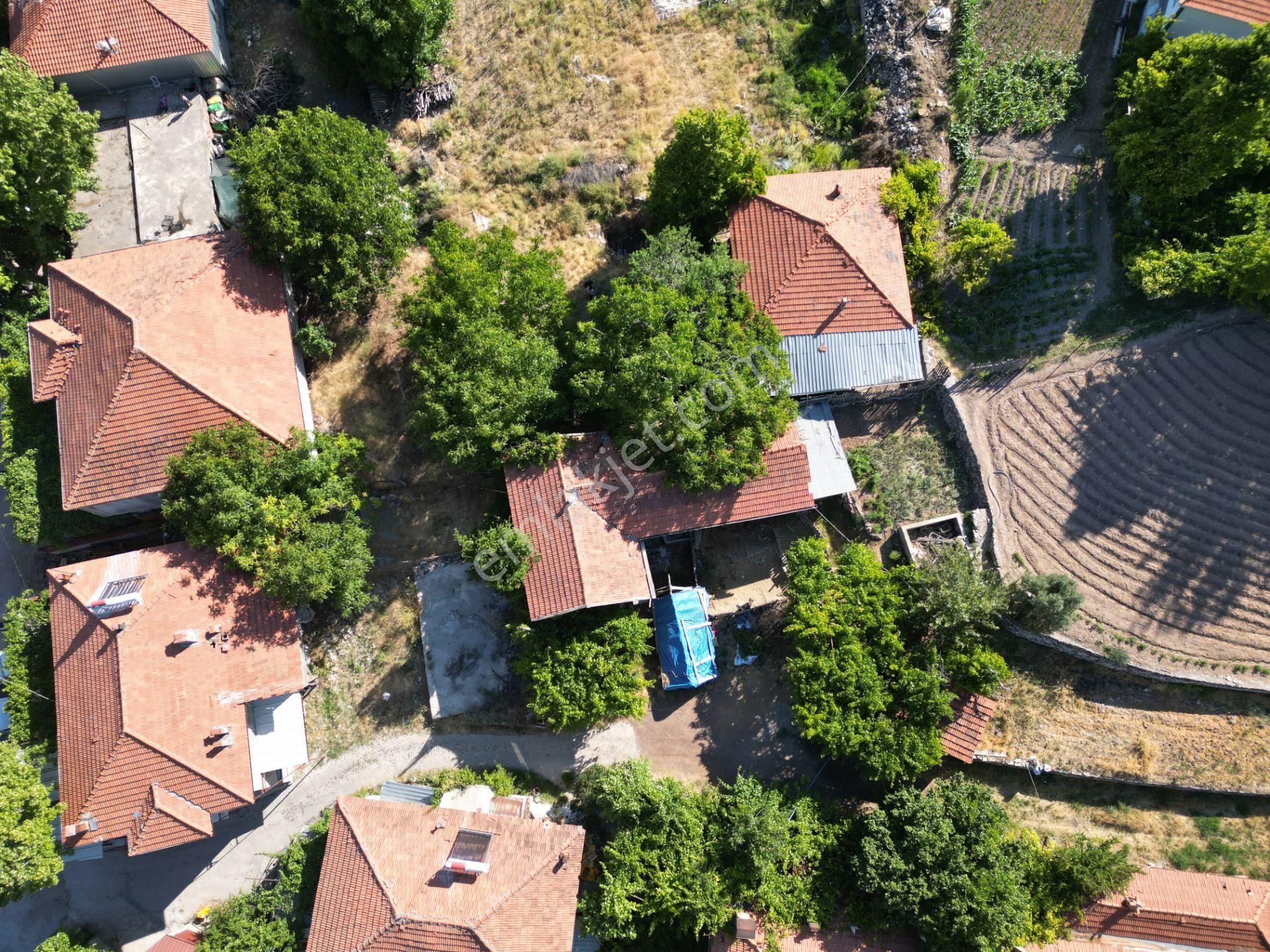 🦋 Çameli Kolak'da 397 M² Kargir Ev Ve Bahçemiz Satılıktır.🦋 - Görsel 11