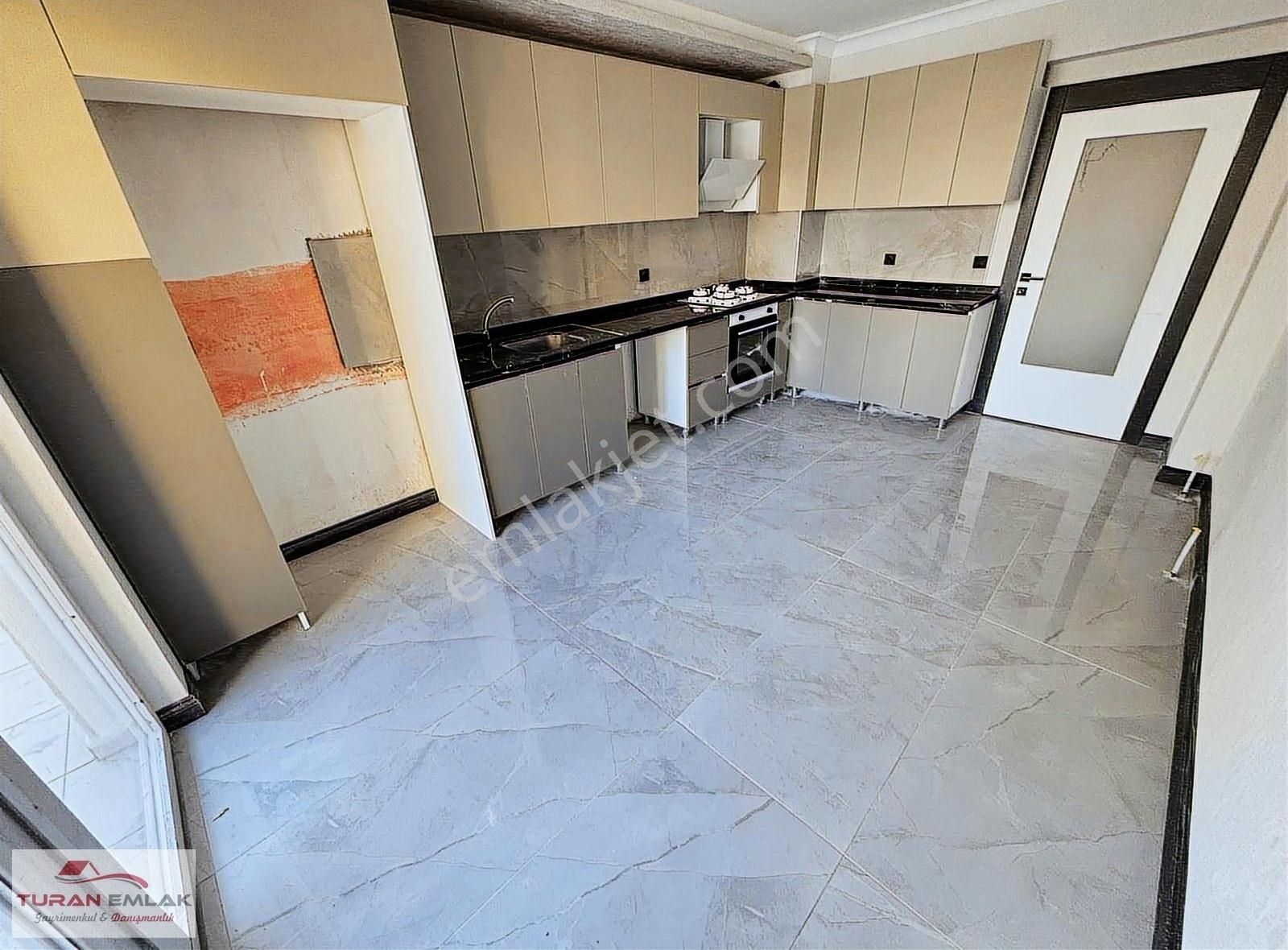 Çiğdemtepe'de Park Manzaralı & Bölgede Tek Sıfır Yapı 3+1 Daire