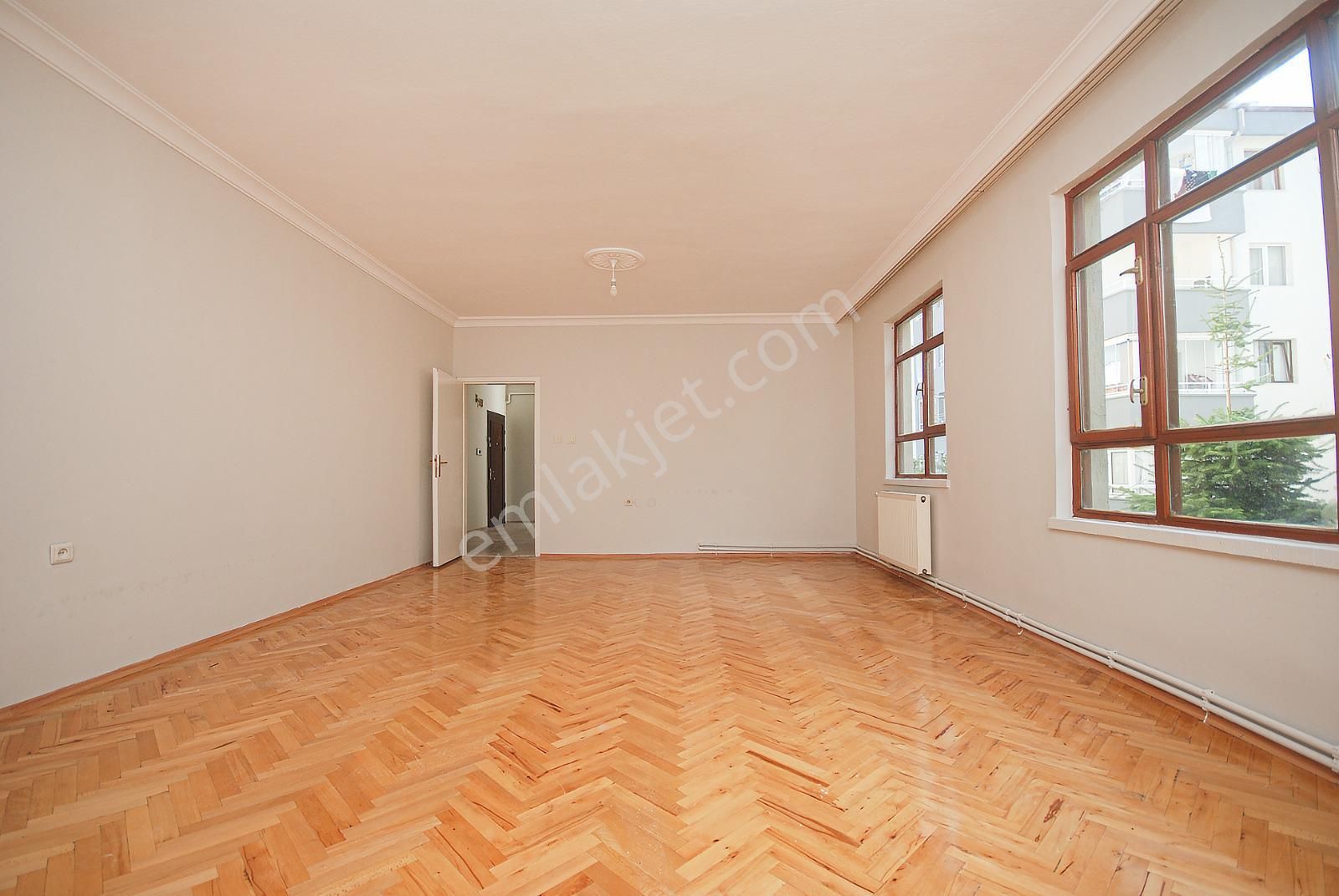 Namdar Sokakta Kiralık 3+1 Daire - Görsel 2