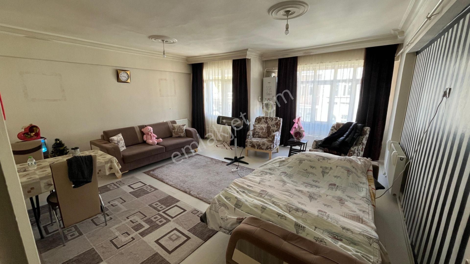 İkinci Harput Caddesinde Satılık Uygun Fiyatlı Daire