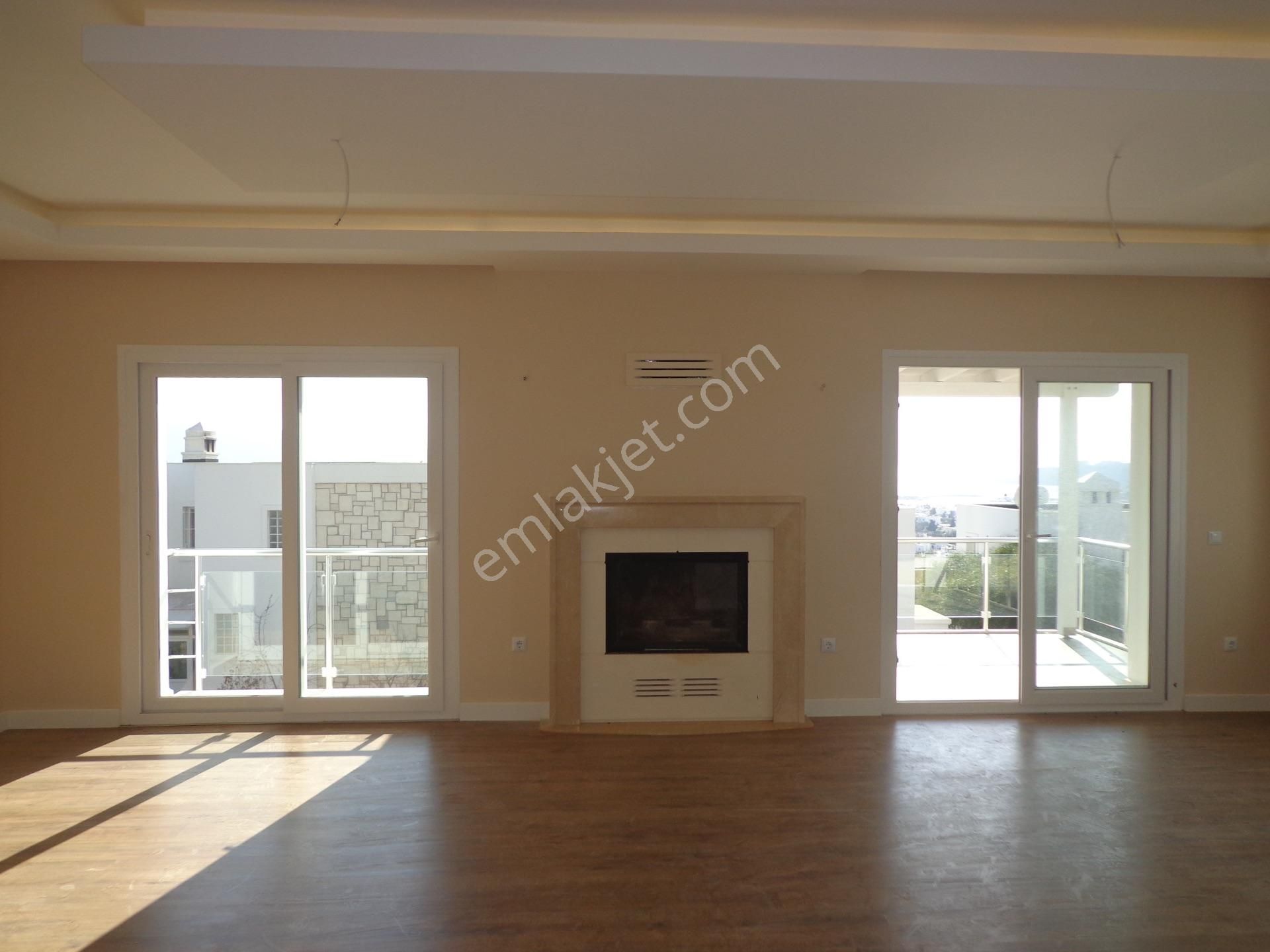 Bodrum, Merkezde, Kale Manzaralı, Bahçeli, 3+1 Müstakil Dubleks Villa - Görsel 13