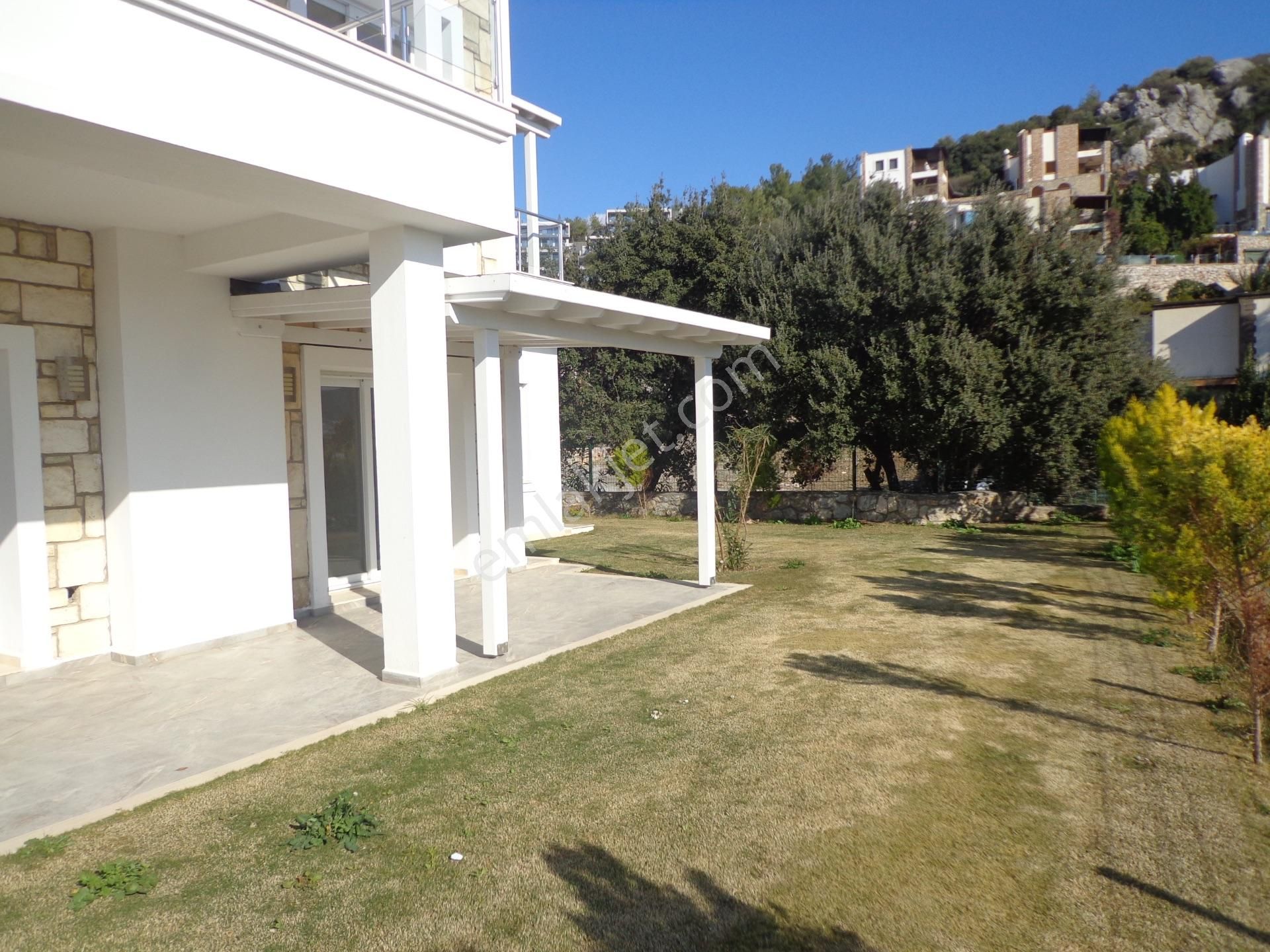 Bodrum, Merkezde, Kale Manzaralı, Bahçeli, 3+1 Müstakil Dubleks Villa - Görsel 5