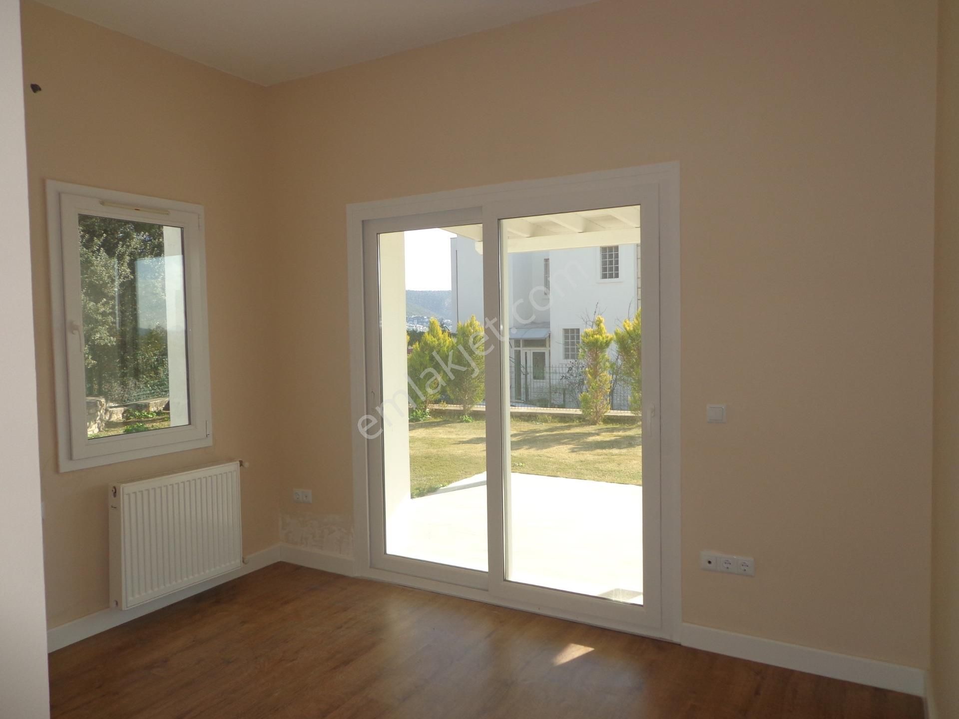 Bodrum, Merkezde, Kale Manzaralı, Bahçeli, 3+1 Müstakil Dubleks Villa - Görsel 24