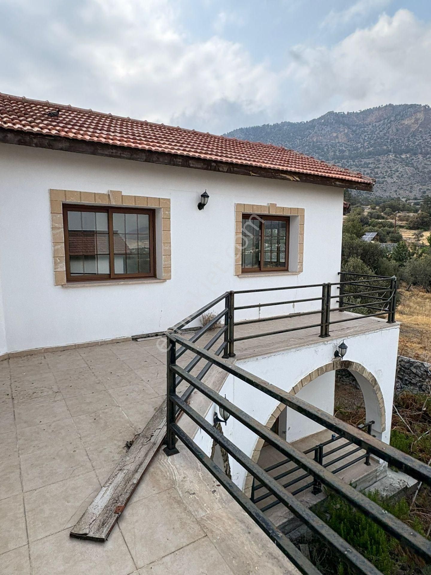 Ağırdağda Satılık Türk Koçanlı Arsa Alanı 300m2'den Villa Alanı 220m2'den 3+1 Duplex Villa. - Görsel 7