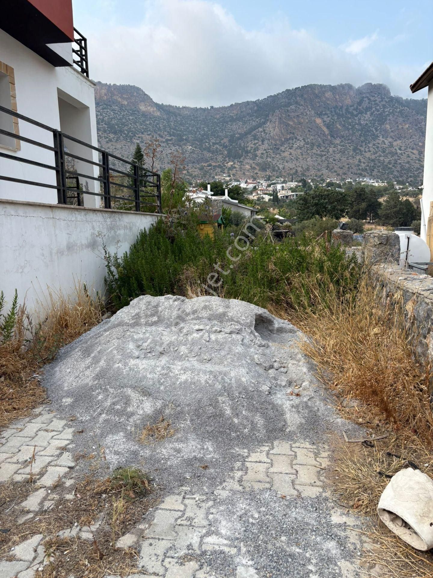 Ağırdağda Satılık Türk Koçanlı Arsa Alanı 300m2'den Villa Alanı 220m2'den 3+1 Duplex Villa. - Görsel 33